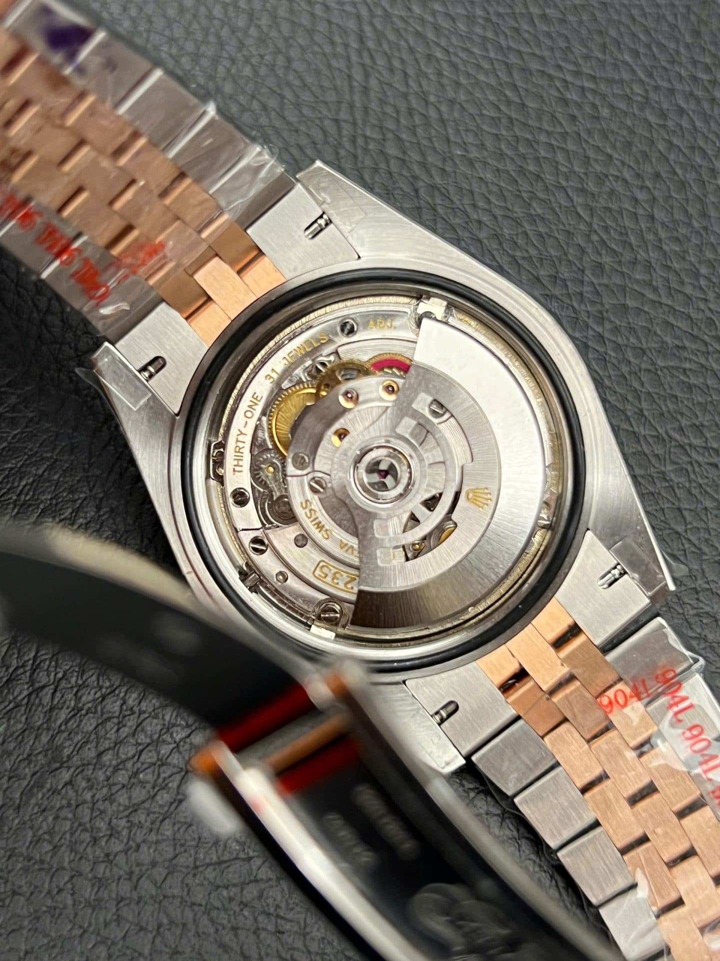 Dong-Ho-Rolex-DateJust-Mat-Chocolate-Che-Tac-Boc-Vang-That-Nha-May-GM-41mm-1-1