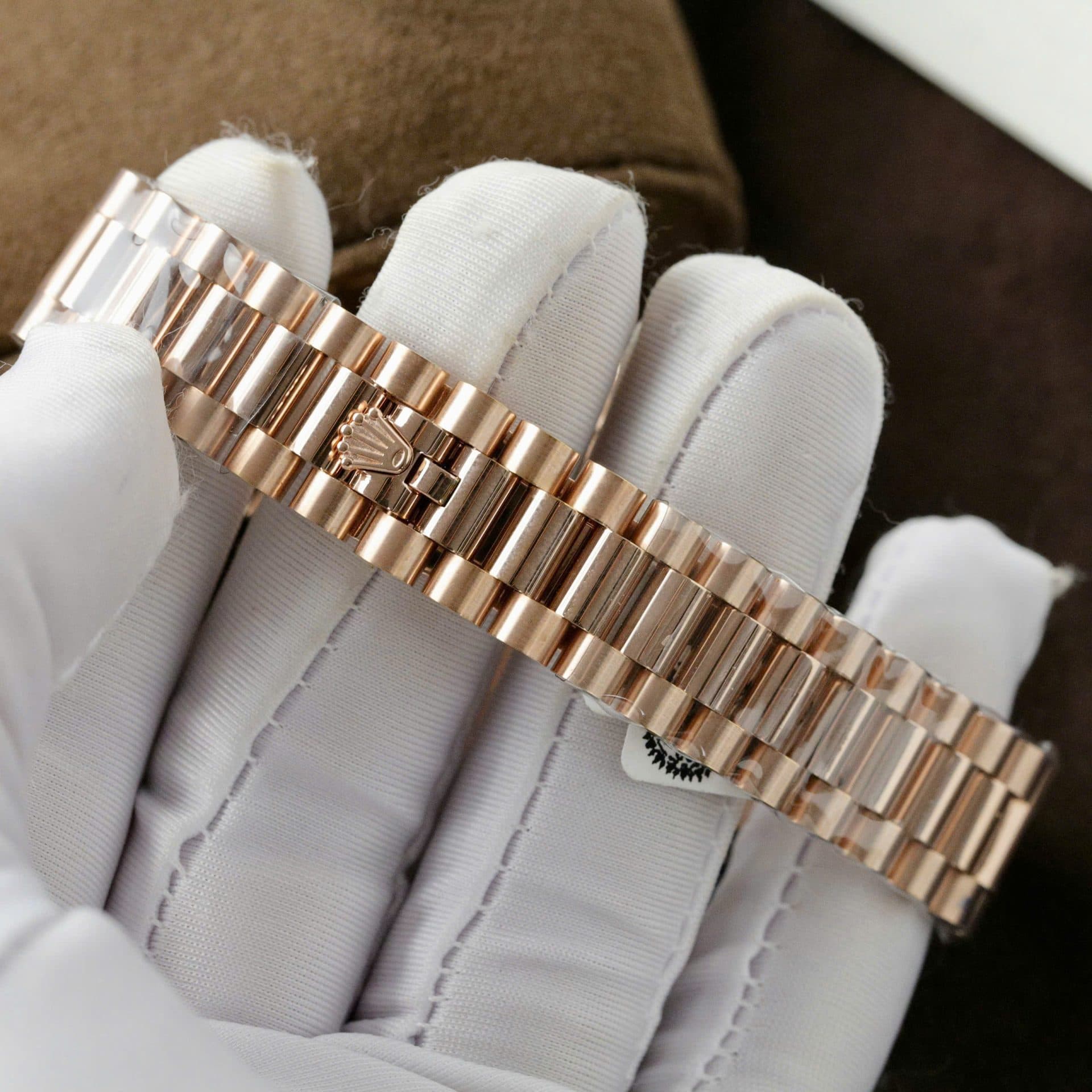 Dong-Ho-Rolex-DateJust-Nu-Che-Tac-Boc-Vang-That-Ruby-Baguette-Moissanite-31mm-10-1