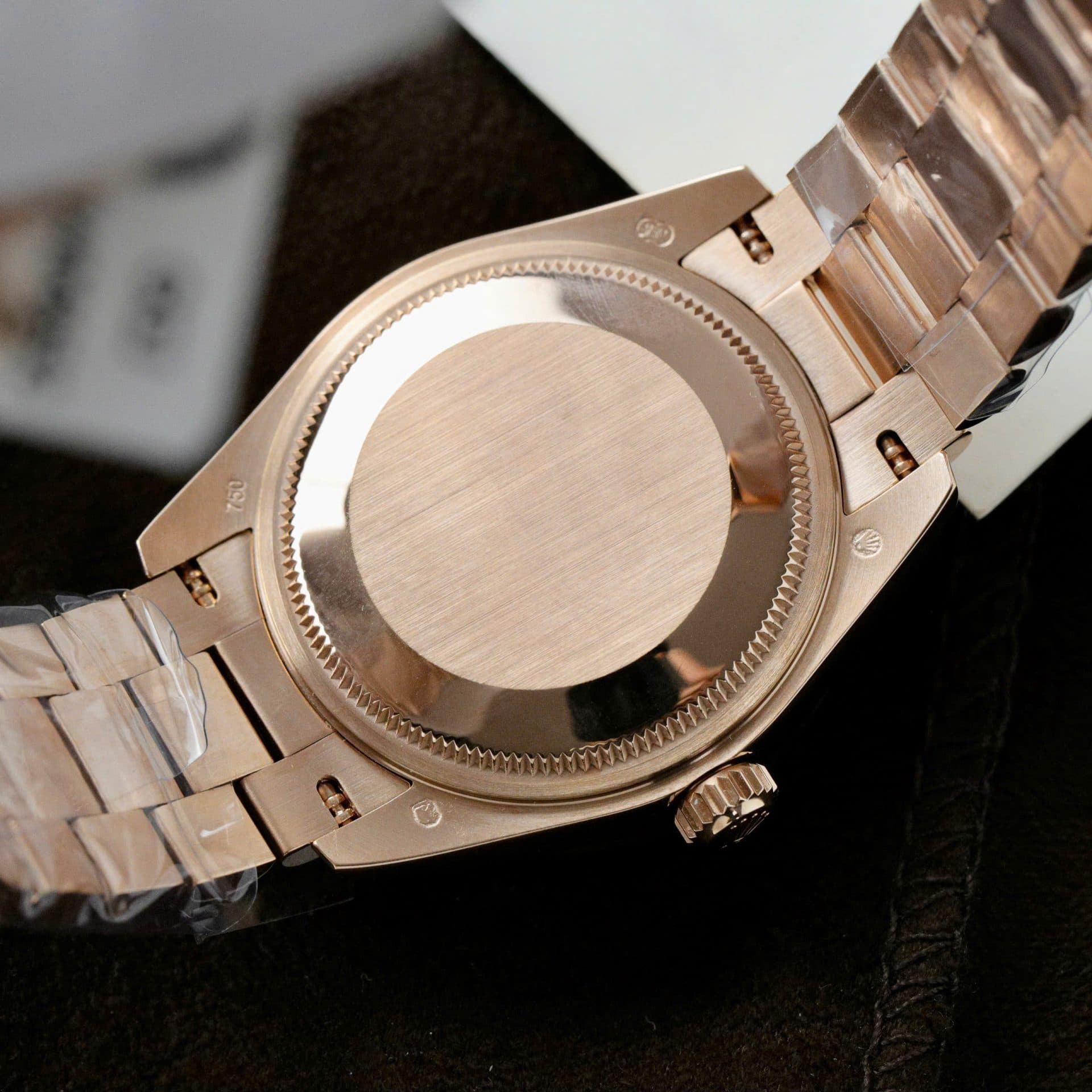 Dong-Ho-Rolex-DateJust-Nu-Che-Tac-Boc-Vang-That-Ruby-Baguette-Moissanite-31mm-9-2