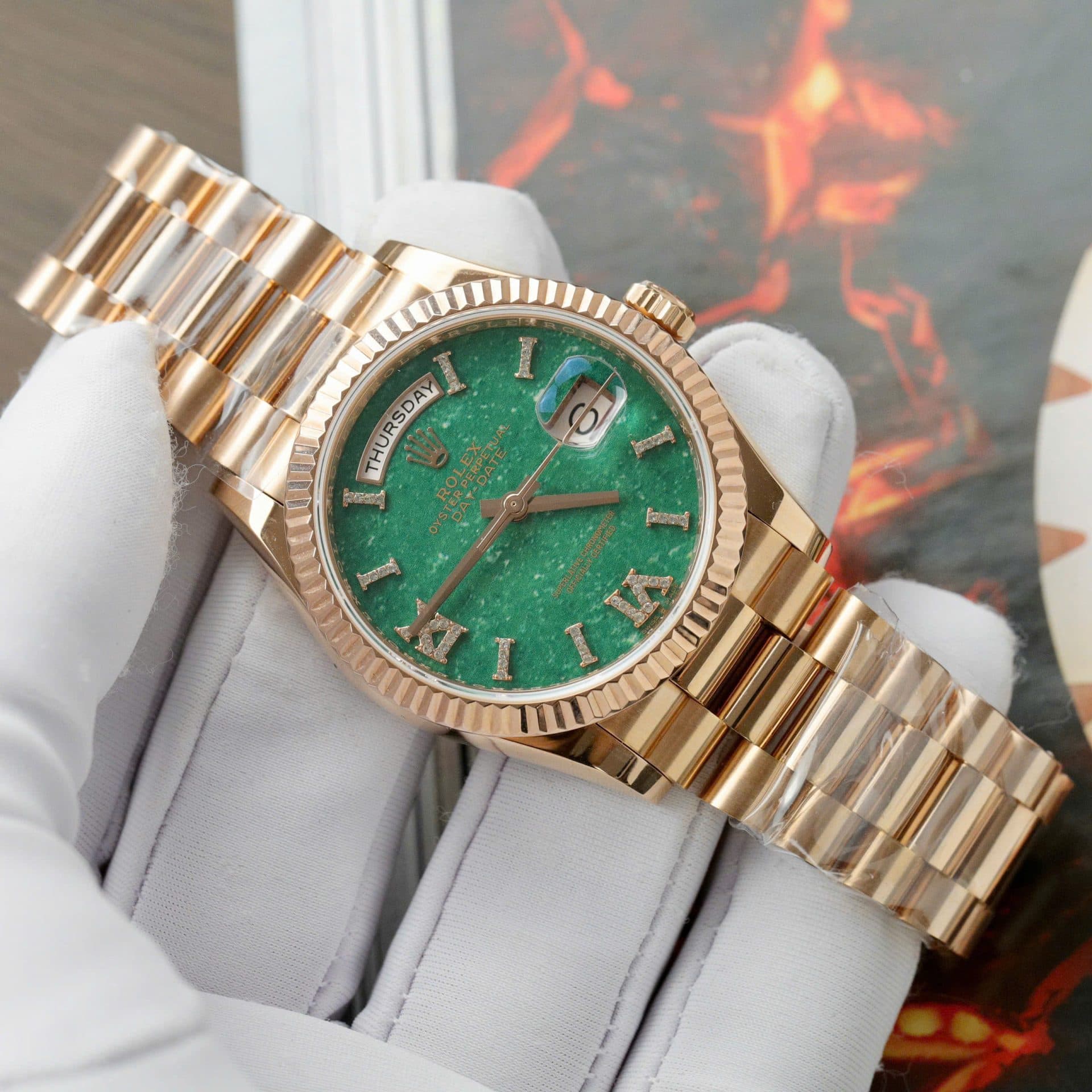 Dong-Ho-Rolex-Day-Date-128235-Mat-So-Da-Aventurine-Che-Tac-Boc-Vang-That-36mm-3-1