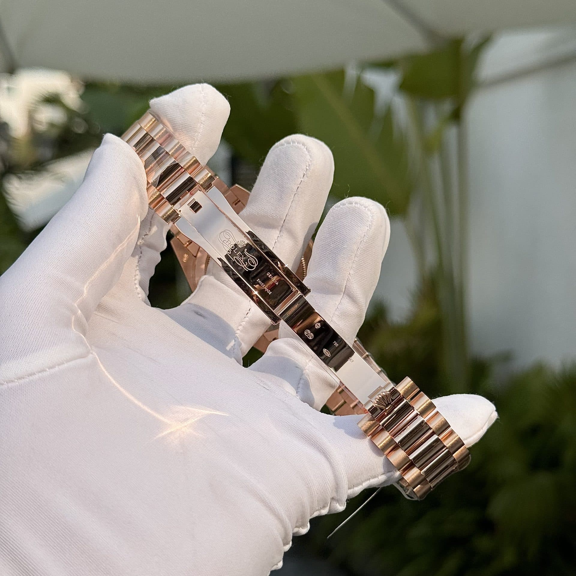 Dong-Ho-Rolex-Day-Date-228235-Boc-Vang-18K-Mat-Chocolate-GM-176-Gram-3-1