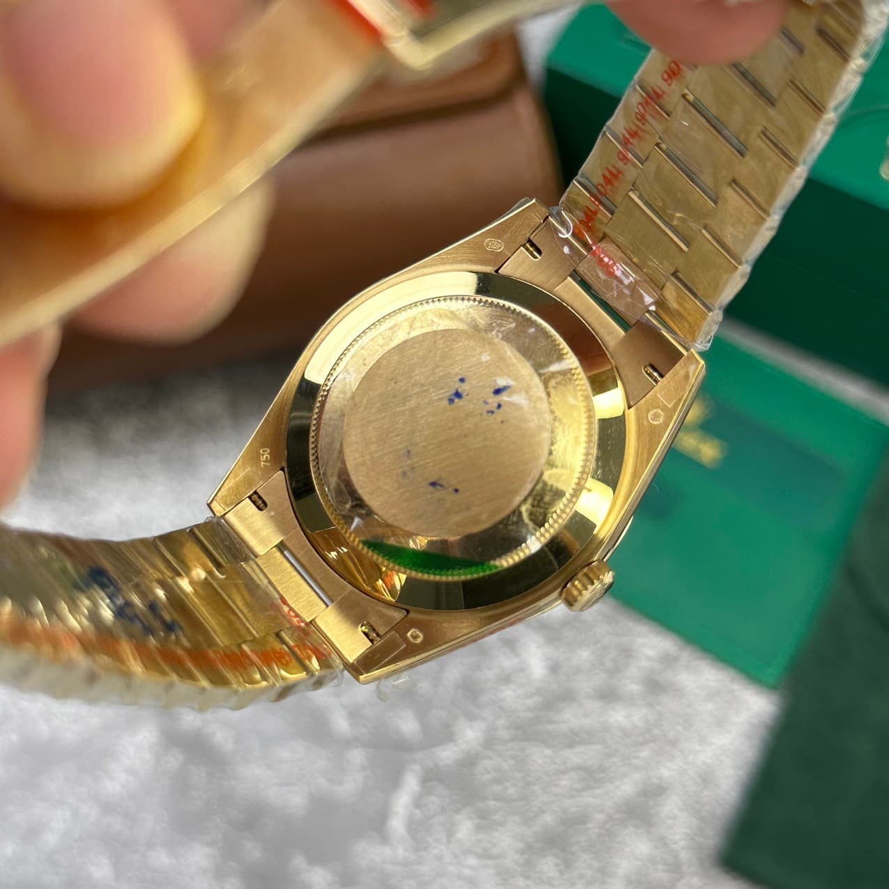 Dong-Ho-Rolex-Day-Date-228238-Rep-11-Thuy-Sy-Day-President-V2-GM-Factory-40mm-3-1