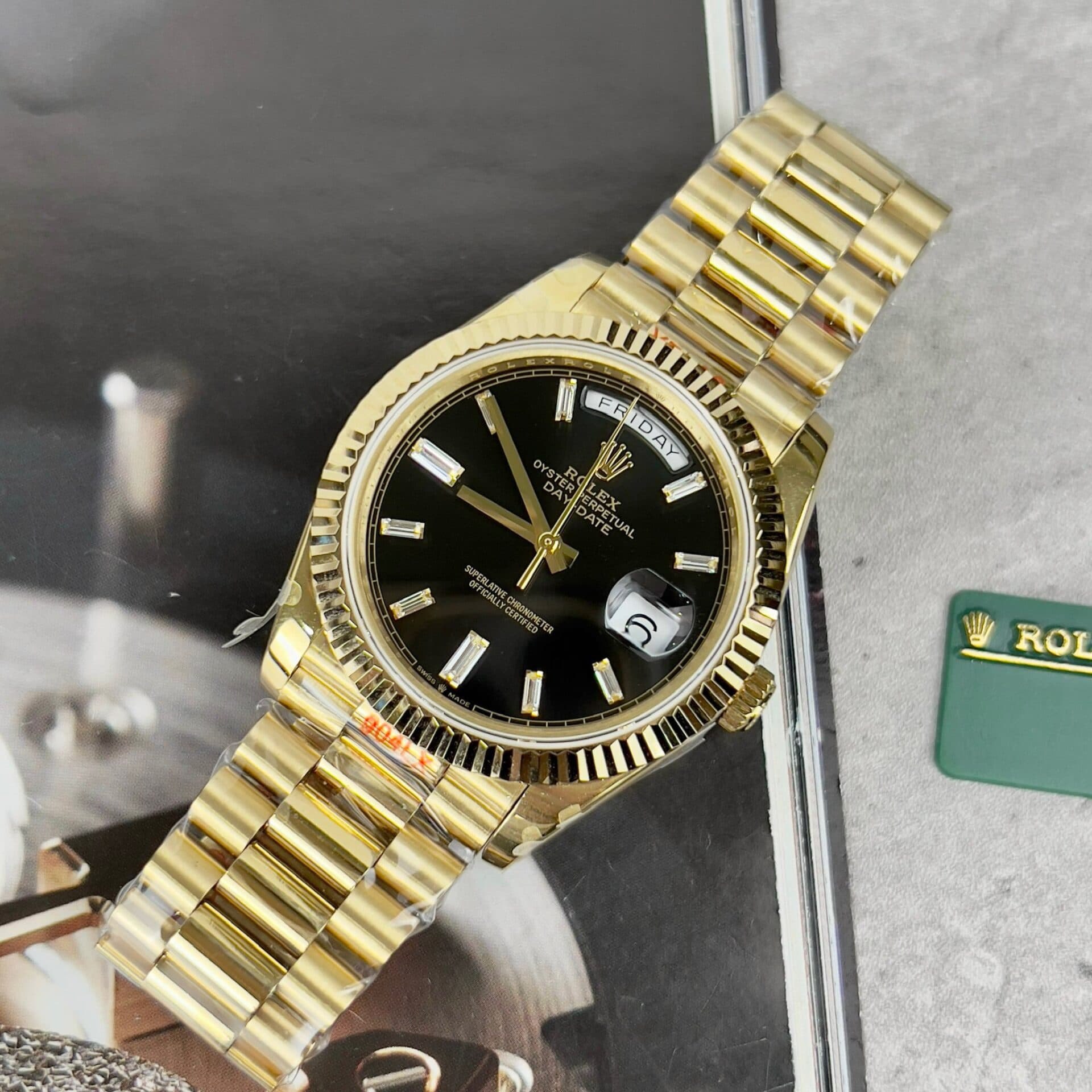 Dong-Ho-Rolex-Day-Date-228238-Replica-11-Mat-Den-Coc-Dinh-Da-GM-Factory-40mm-3-1