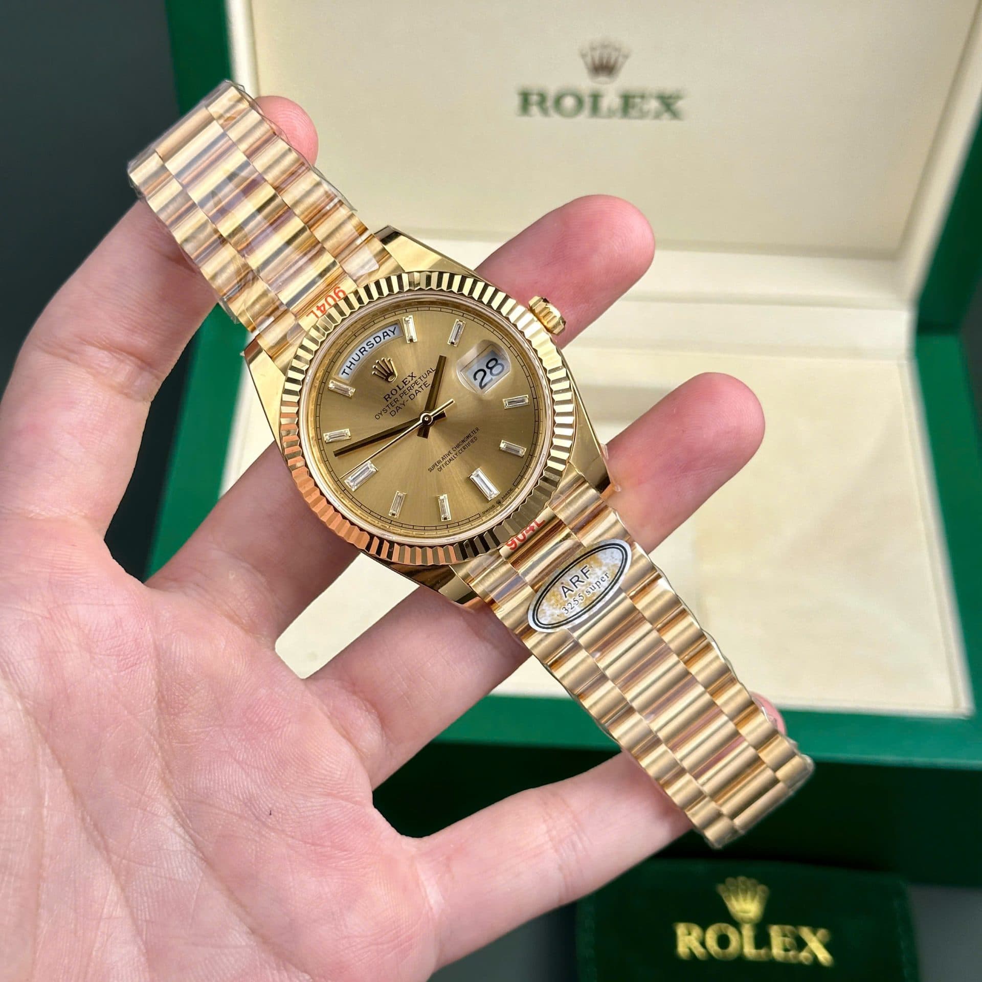 Dong-Ho-Rolex-Day-Date-228238-Replica-11-Mat-Vang-May-Caliber-3255-Thuy-Sy-Nha-May-AR-40mm-2-1