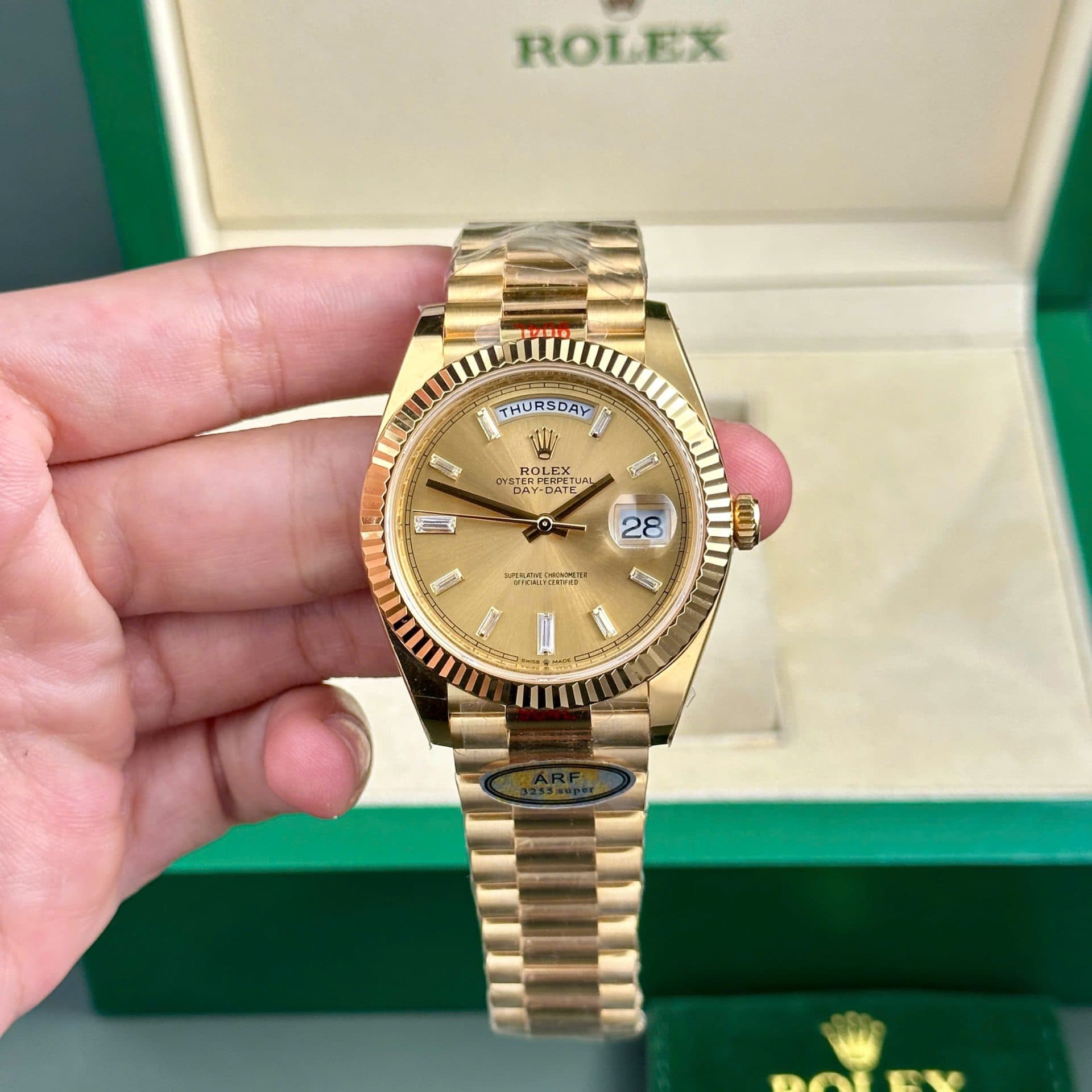 Dong-Ho-Rolex-Day-Date-228238-Replica-11-Mat-Vang-May-Caliber-3255-Thuy-Sy-Nha-May-AR-40mm-8-1