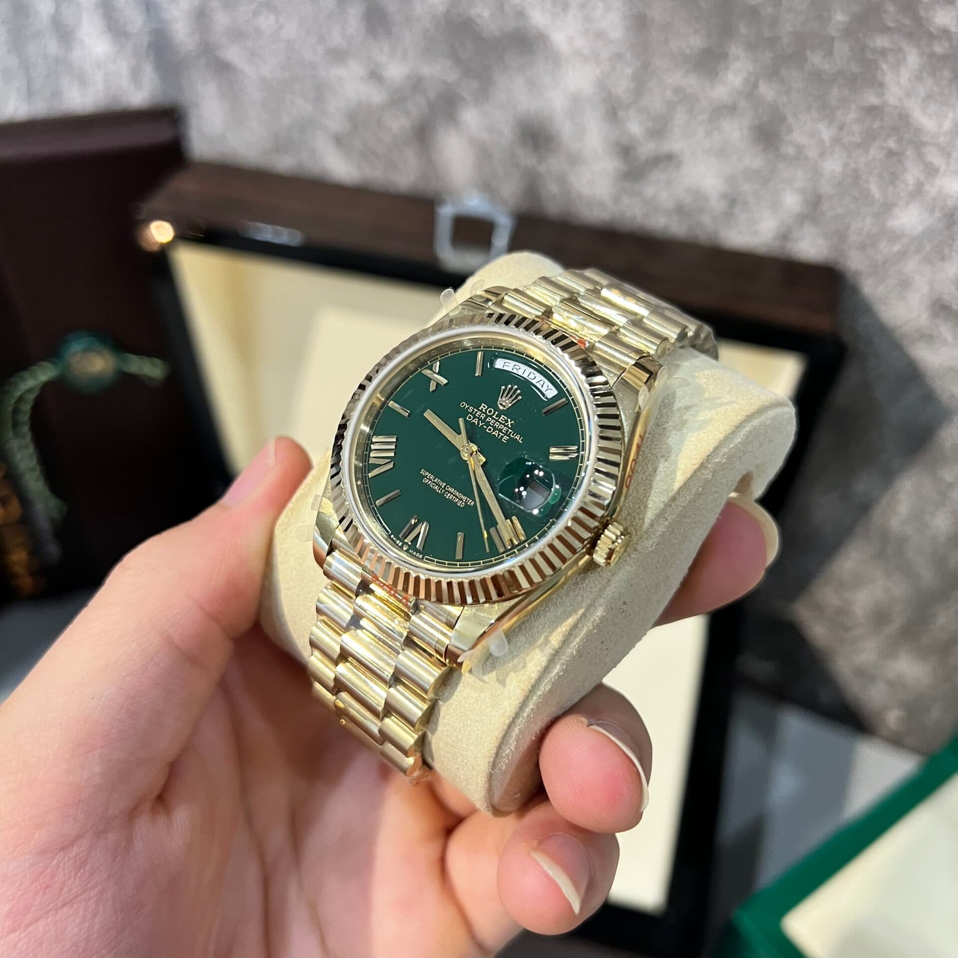 Dong-Ho-Rolex-Day-Date-228238-Replica-11-Tinh-Chinh-166gr-GM-V2-40mm-4-1