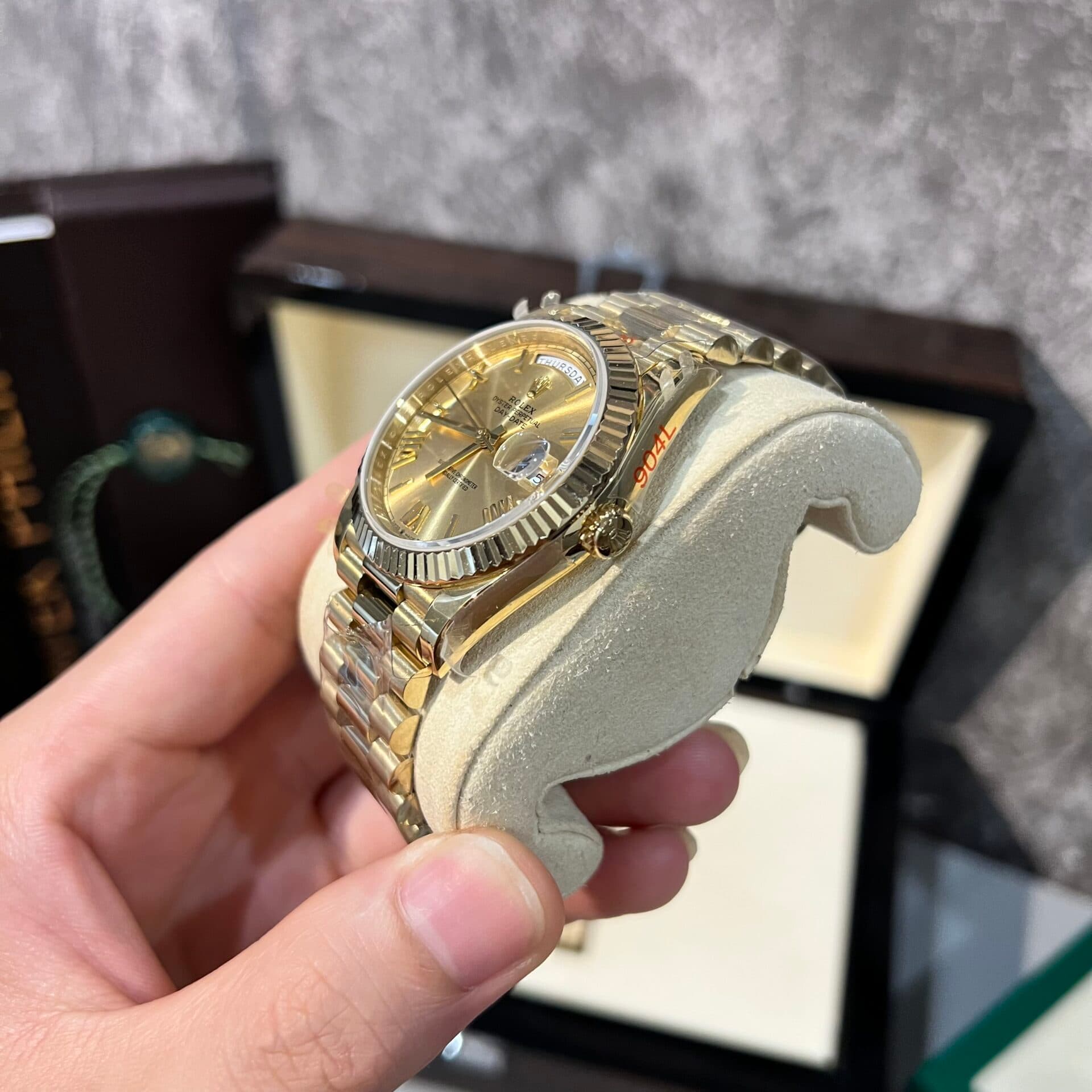 Dong-Ho-Rolex-Day-Date-228238-Tinh-Chinh-166gr-GM-V2-Like-auth-40mm-5-1