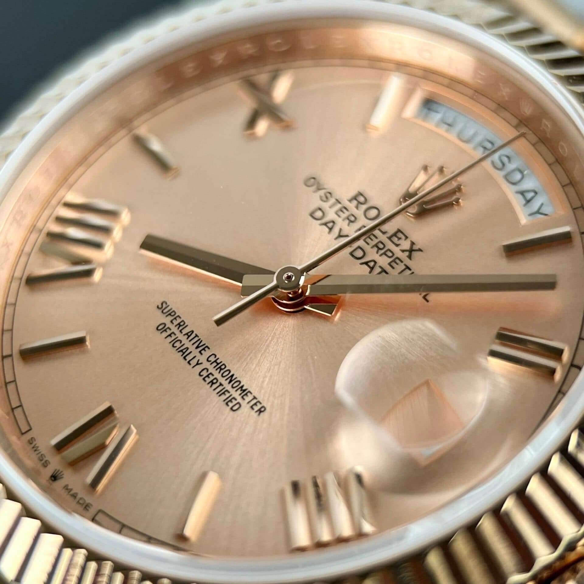 Dong-Ho-Rolex-Day-Date-228239-Replica-11-Tinh-Chinh-166gr-GM-V2-40mm-4-1-1