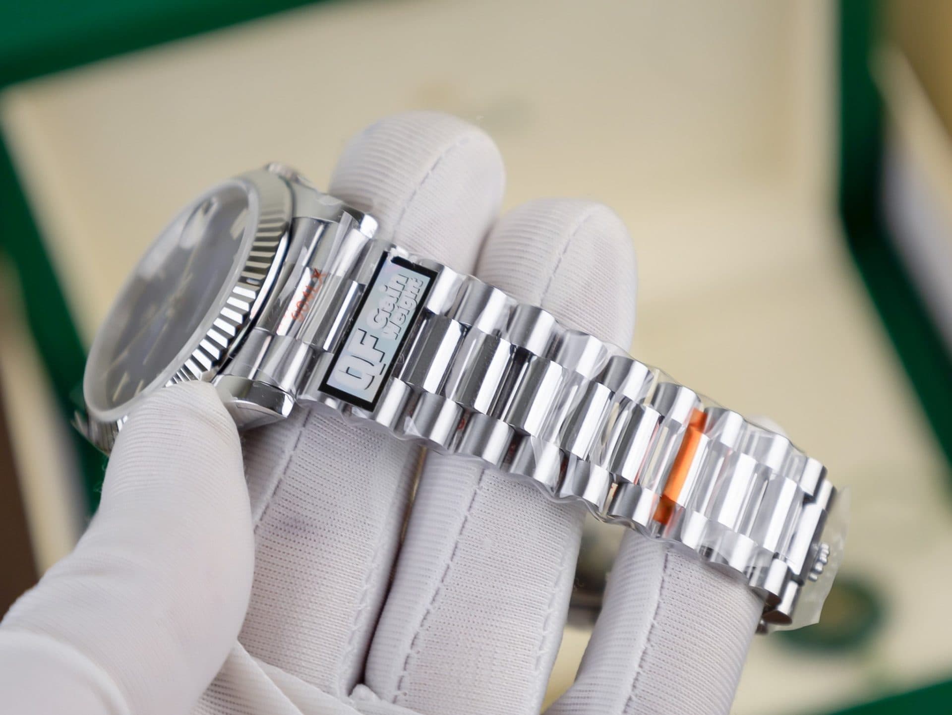 Dong-Ho-Rolex-Day-Date-Blue-Ombre-Che-Tac-Nha-May-QF-Ban-Nang-40mm-1-1