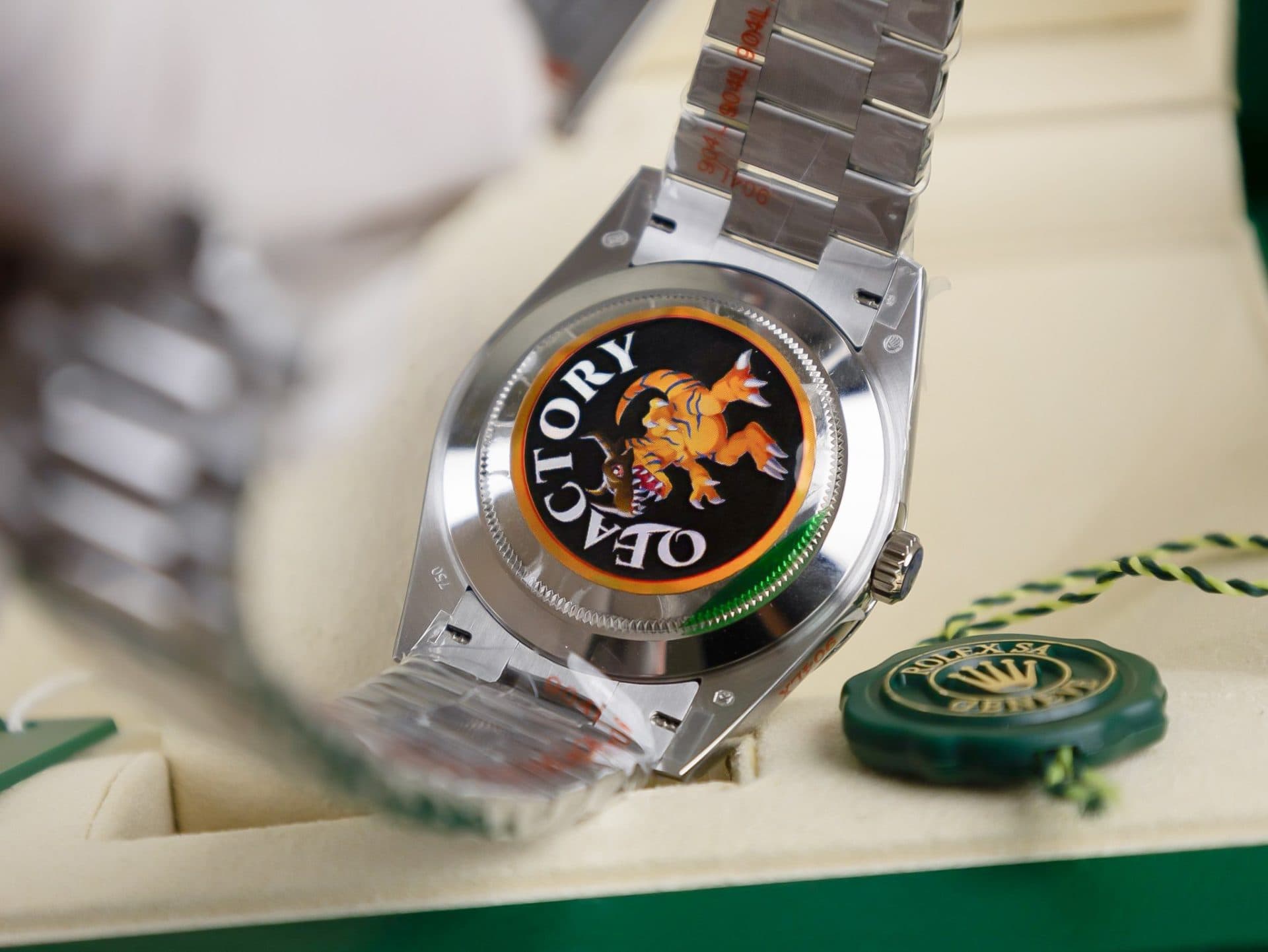 Dong-Ho-Rolex-Day-Date-Blue-Ombre-Che-Tac-Nha-May-QF-Ban-Nang-40mm-7-1