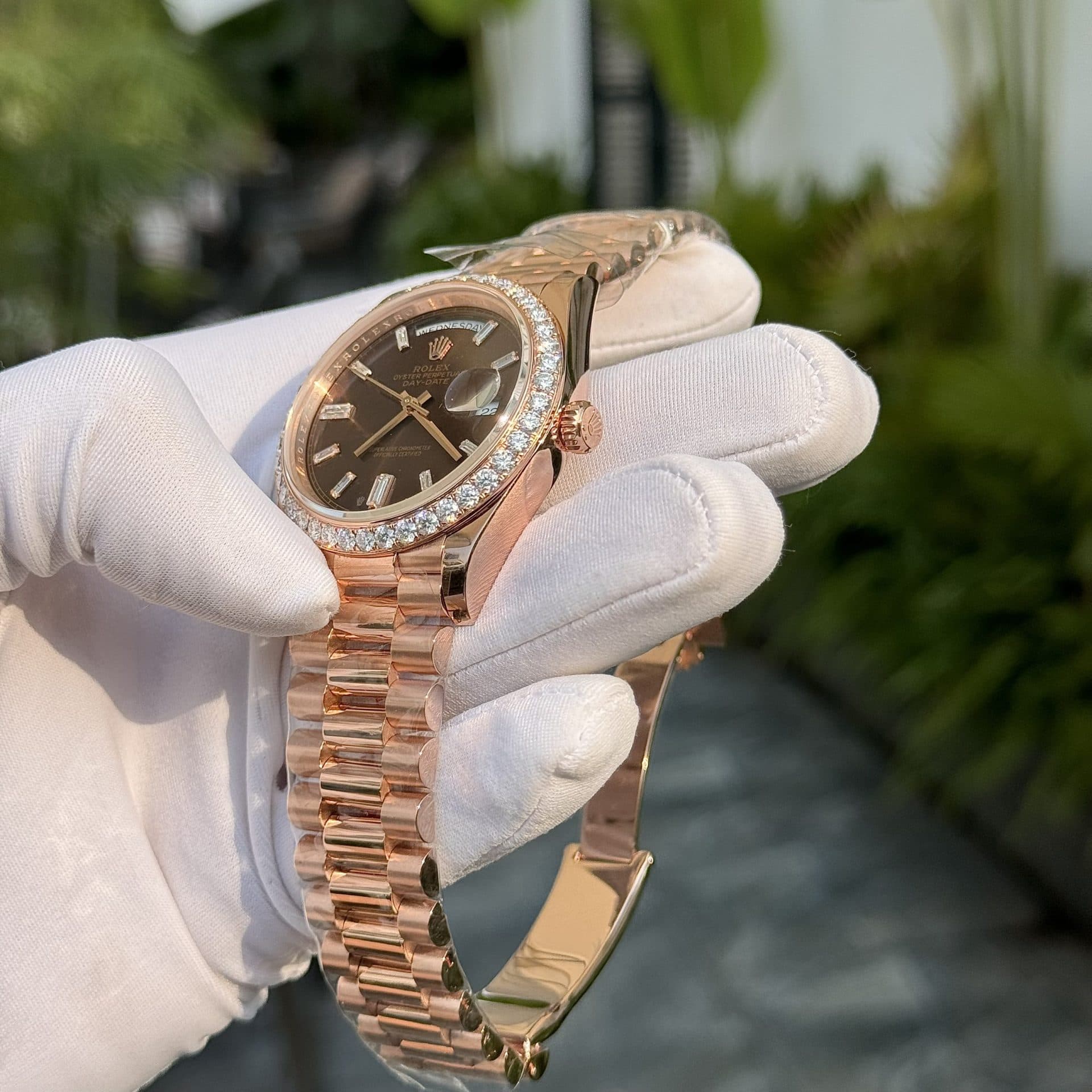Dong-Ho-Rolex-Day-Date-Boc-Vang-18K-Do-Kim-Cuong-Moissanite-GM-V3-176-Gram-4-1