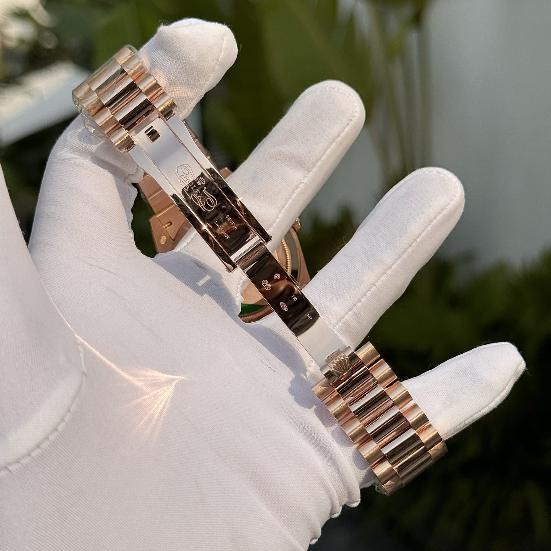 Dong-Ho-Rolex-Day-Date-Boc-Vang-18K-Do-Kim-Cuong-Moissanite-GM-V3-176-Gram-5-1