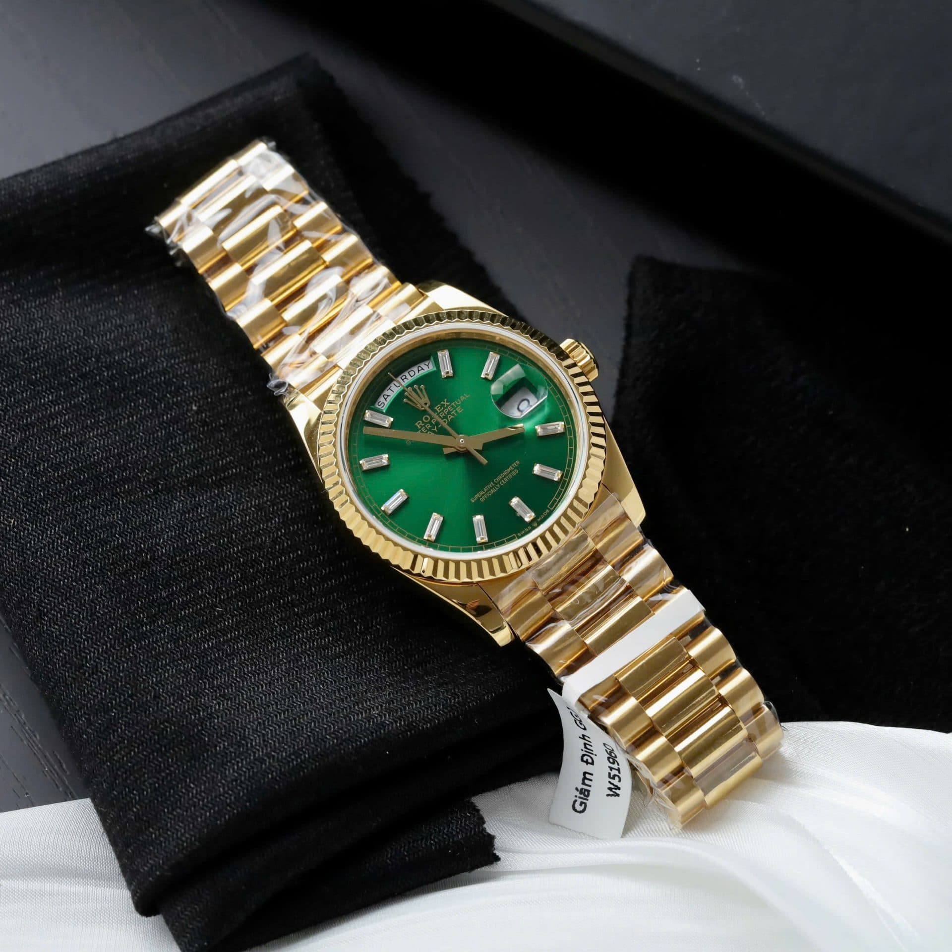 Dong-Ho-Rolex-Day-Date-Che-Tac-Mat-Xanh-La-Cay-Trong-Luong-160gram-Boc-Vang-That-36mm-3-1