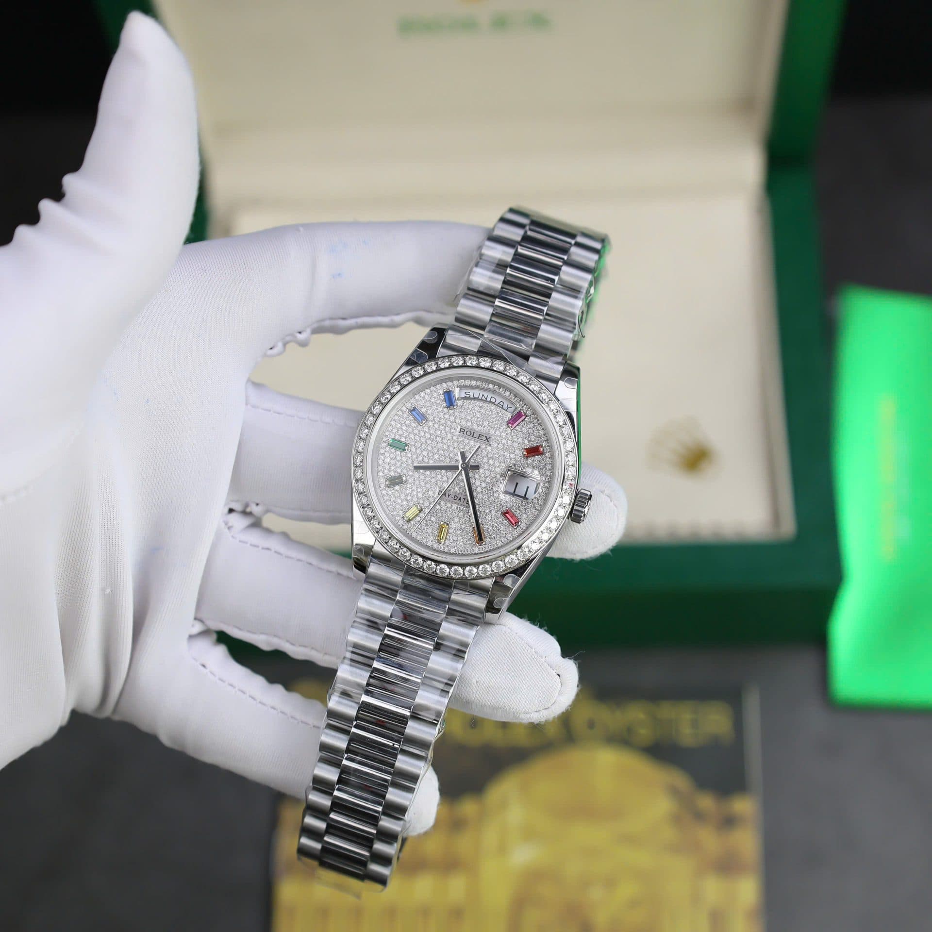 Dong-Ho-Rolex-Day-Date-Coc-So-7-Mau-Che-Tac-Dinh-Kim-Cuong-Moissanite-GMF-40mm-4-1