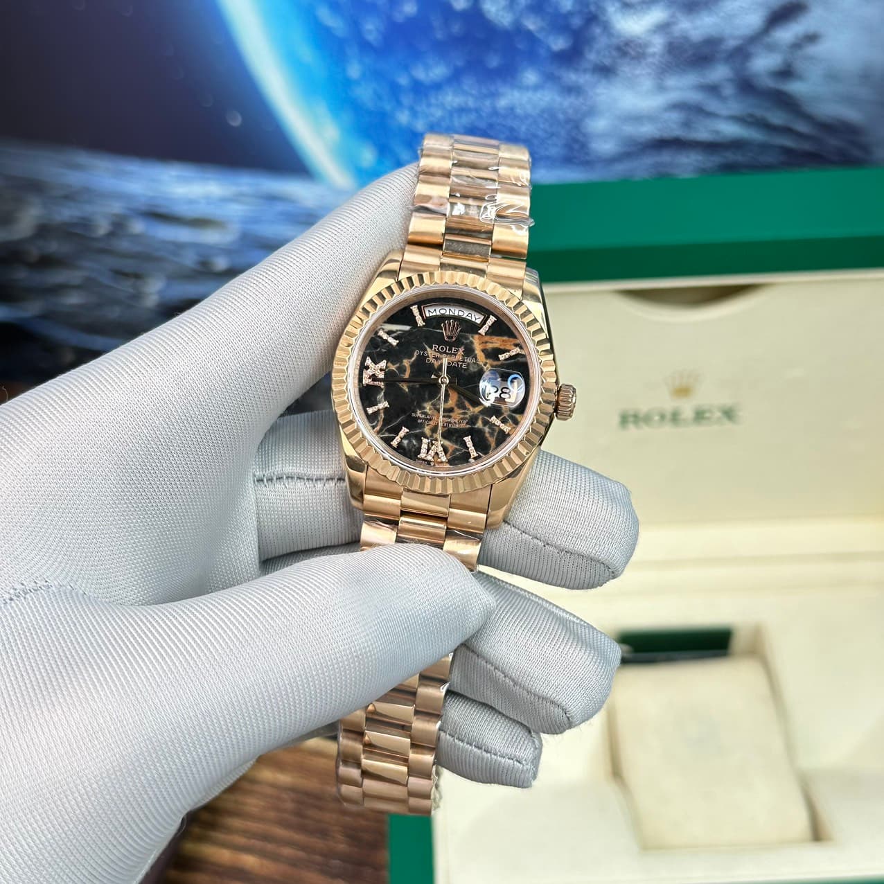 Dong-Ho-Rolex-Day-Date-Fake-Cao-Cap-Mat-Thach-Anh-Nha-May-BP-40mm-3-1