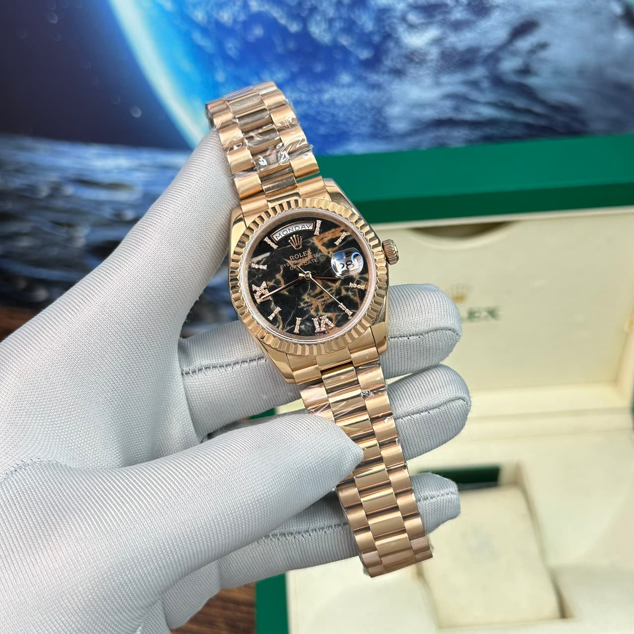 Dong-Ho-Rolex-Day-Date-Fake-Cao-Cap-Mat-Thach-Anh-Nha-May-BP-40mm-4-1