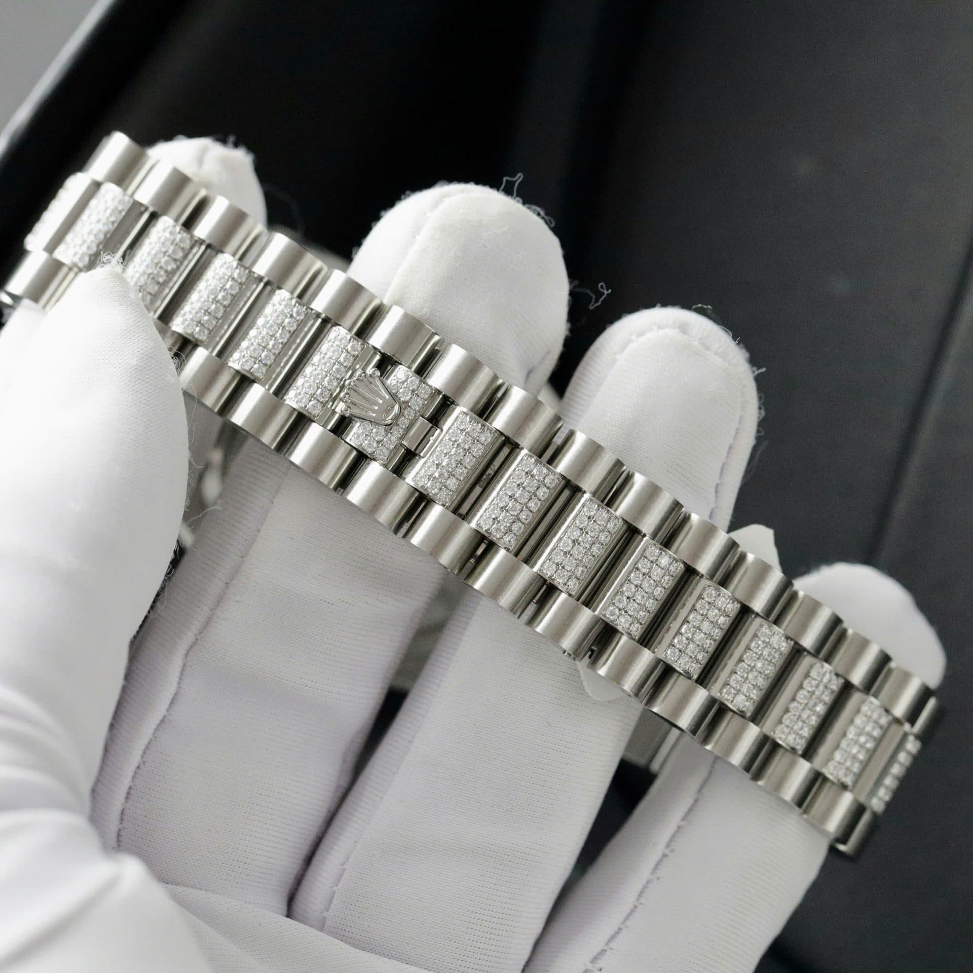 Dong-Ho-Rolex-Day-Date-Mat-MOP-Che-Tac-Dinh-Kim-Cuong-Moissanite-36mm-1-1
