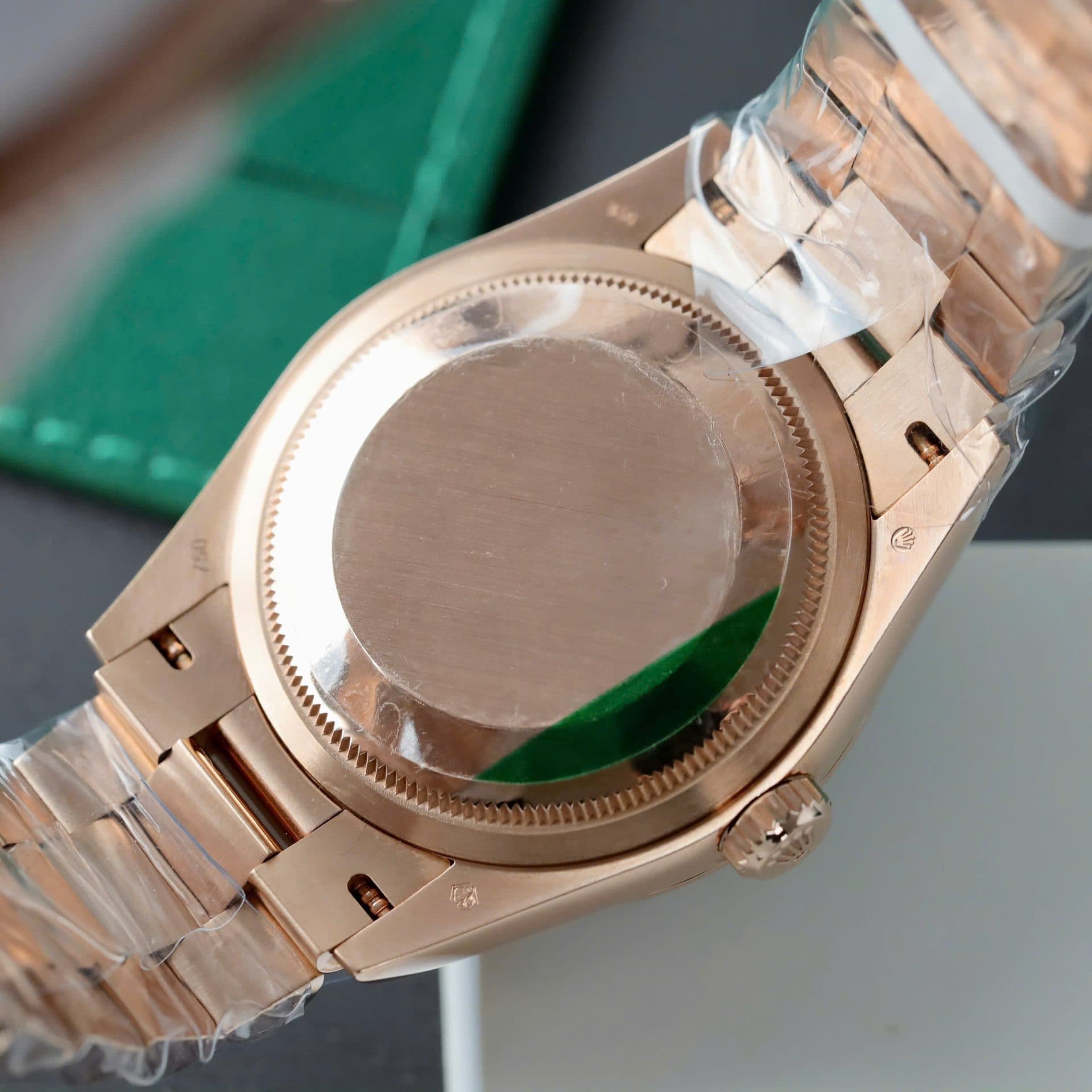 Dong-Ho-Rolex-Day-Date-Mat-Nham-Thach-Che-Tac-Boc-Vang-That-Dinh-Moissanite-GMF-36mm-7-1