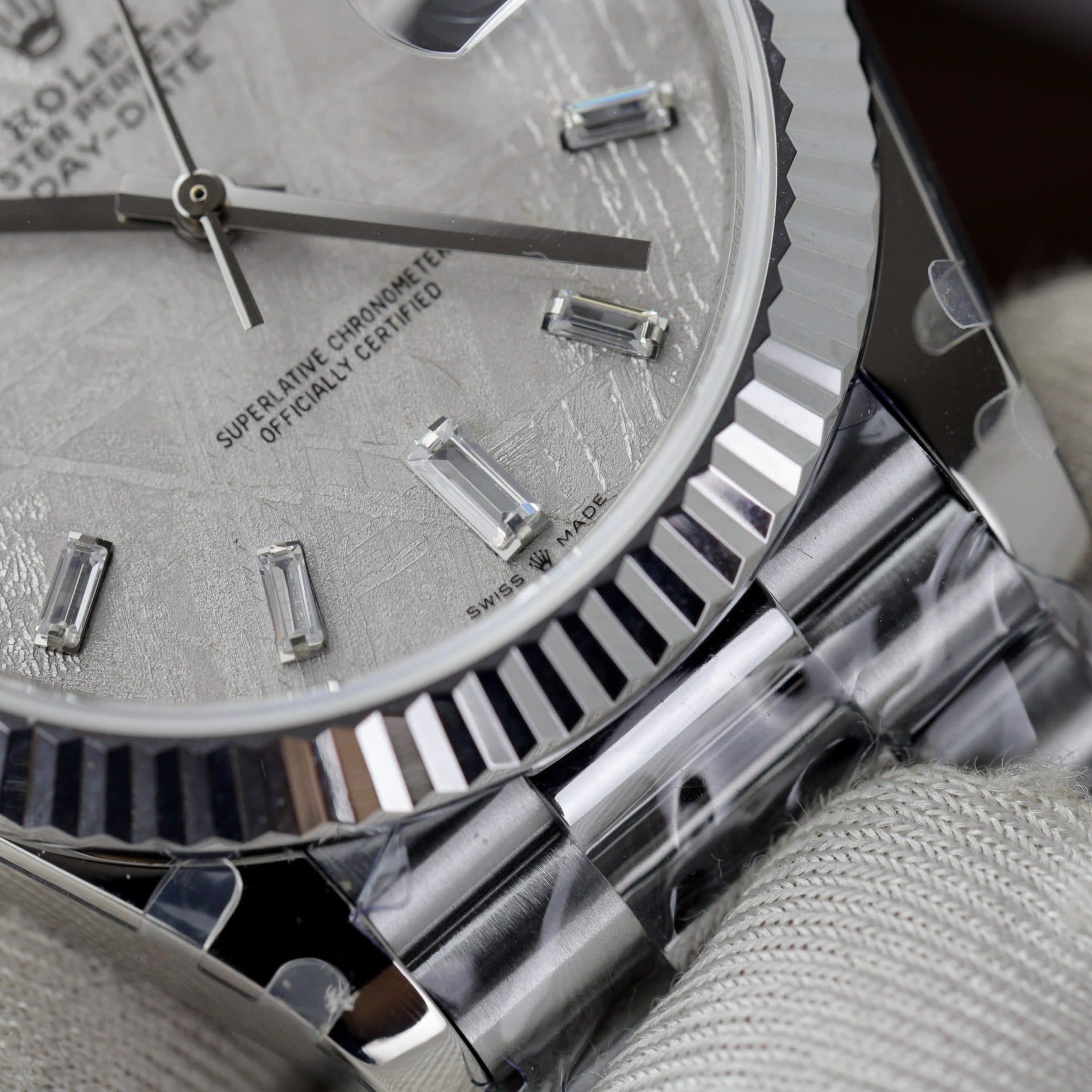 Dong-Ho-Rolex-Day-Date-Mat-So-Thien-Thach-Nha-May-GM-V3-40mm-6-1