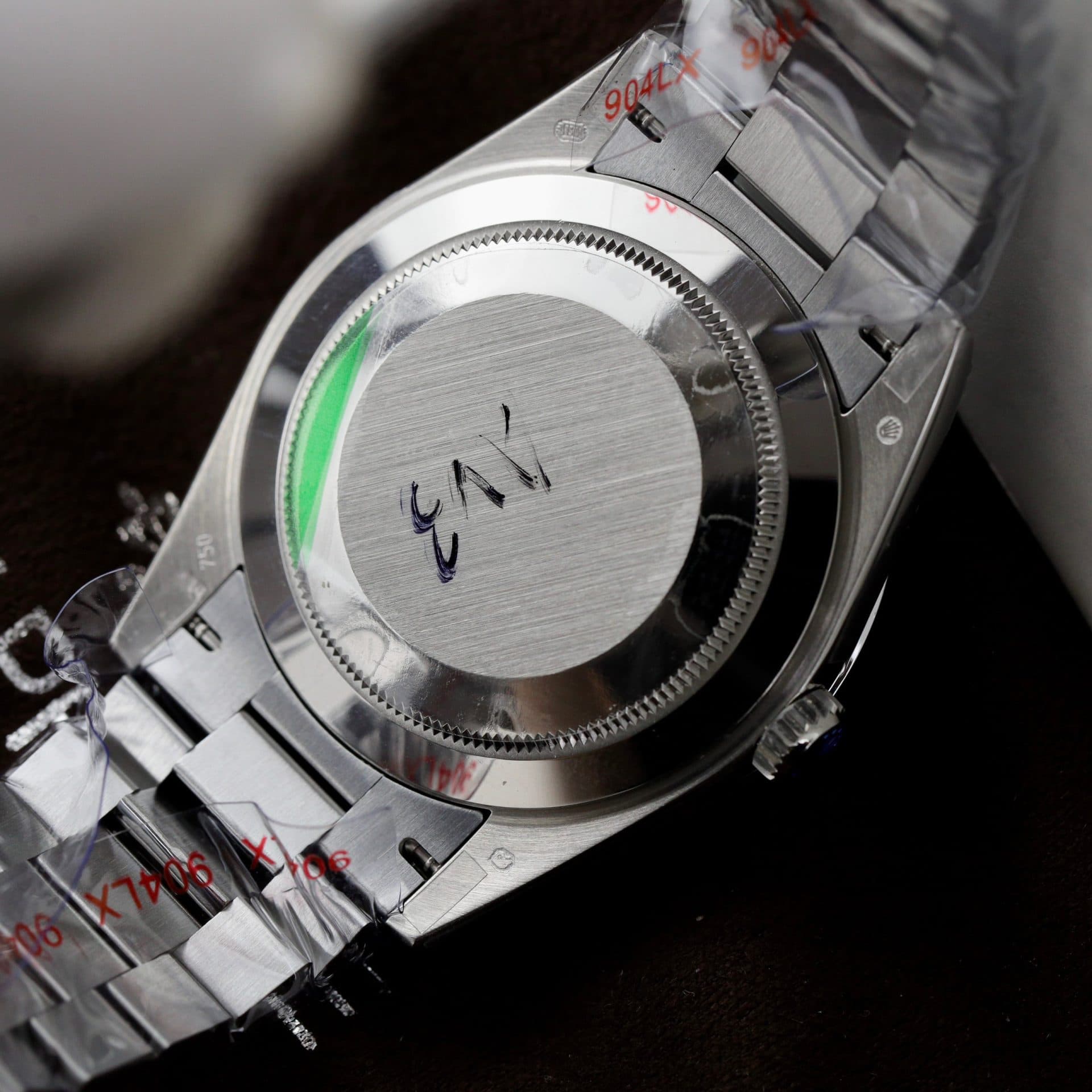 Dong-Ho-Rolex-Day-Date-Mat-So-Thien-Thach-Nha-May-GM-V3-40mm-9-1
