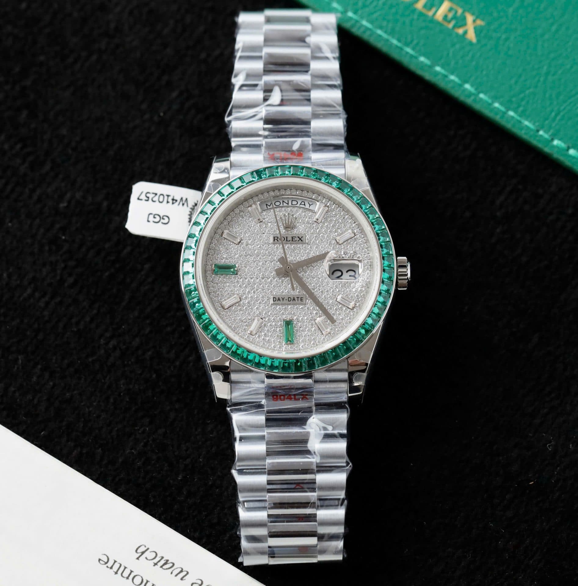 Dong-Ho-Rolex-Day-Date-Nam-Che-Tac-Dinh-Moissanite-Sapphire-Baguette-40mm-3-1