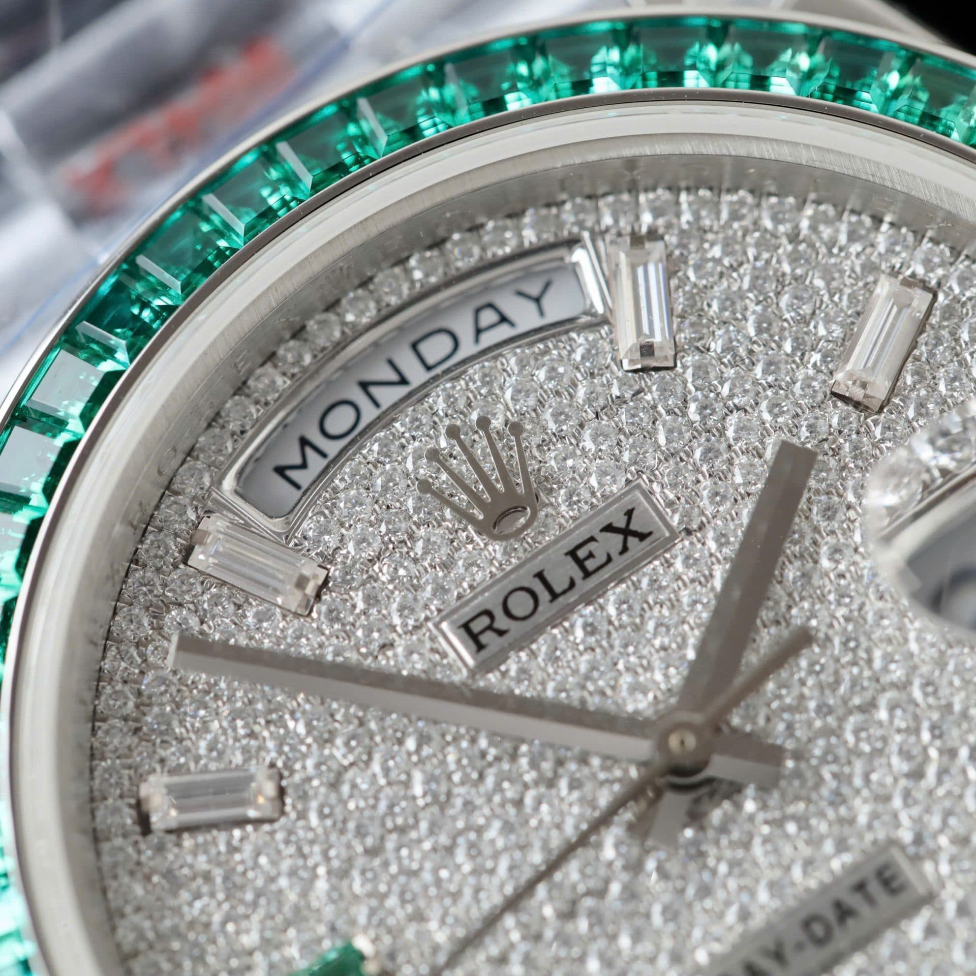 Dong-Ho-Rolex-Day-Date-Nam-Che-Tac-Dinh-Moissanite-Sapphire-Baguette-40mm-5-1