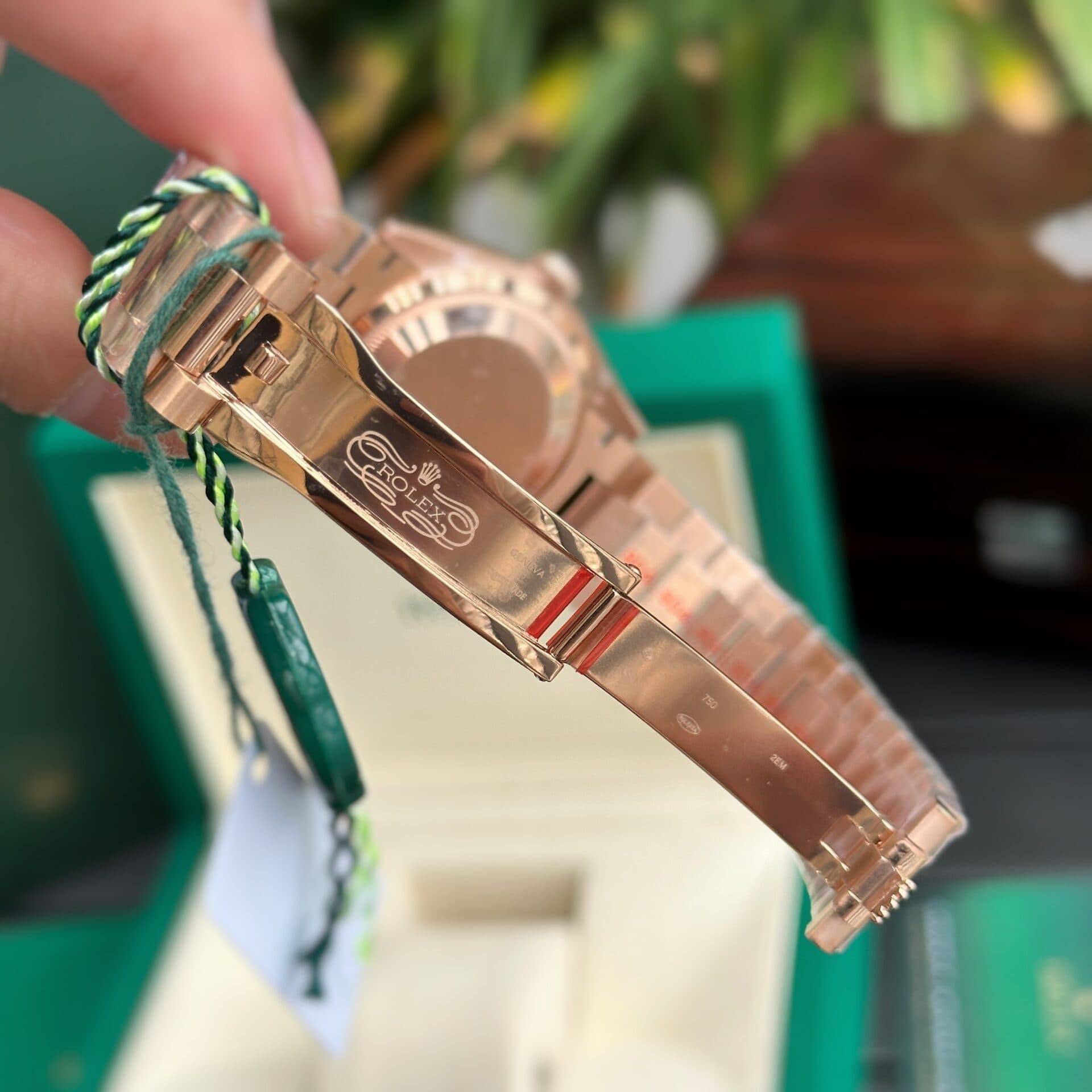 Dong-Ho-Rolex-Day-Date-Replica-11-3-3