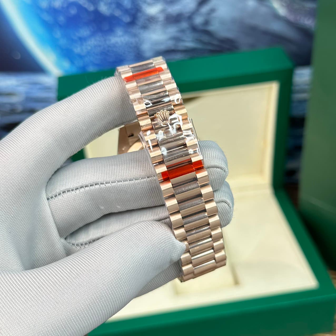 Dong-Ho-Rolex-Day-Date-Super-Fake-Coc-So-Ruby-Do-Nha-May-EW-40mm-6-1