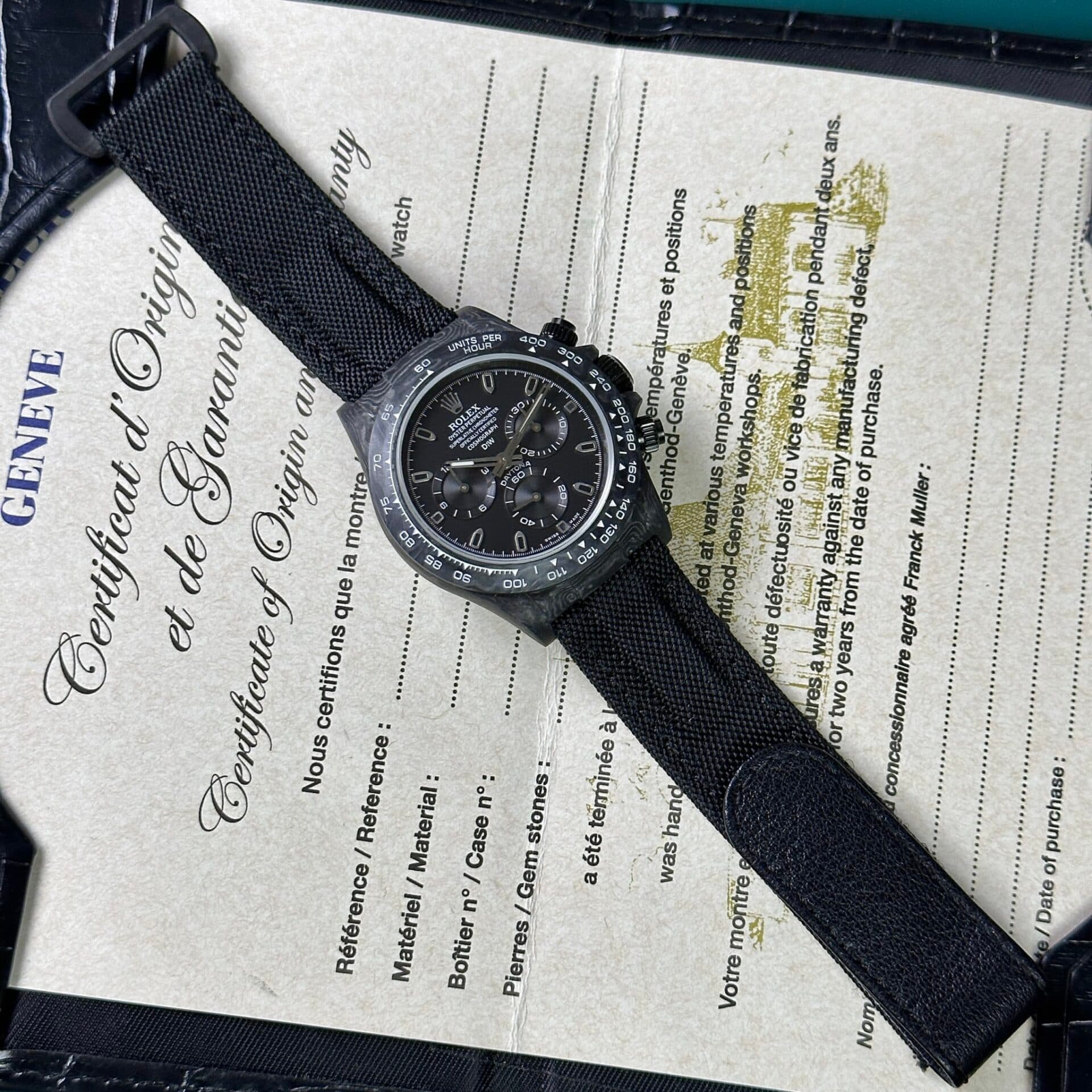 Dong-Ho-Rolex-Daytona-Diw-Carbon-Rep-Cao-Cap-Sieu-Nhe-40mm-7-1