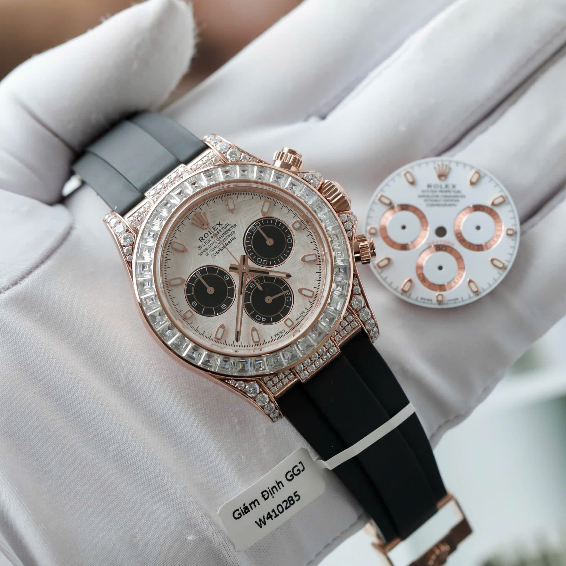 Dong-Ho-Rolex-Daytona-Mat-Thien-Thach-Che-Tac-Boc-Vang-That-Dinh-Kim-Cuong-Moissanite-Baguette-40mm-2-1