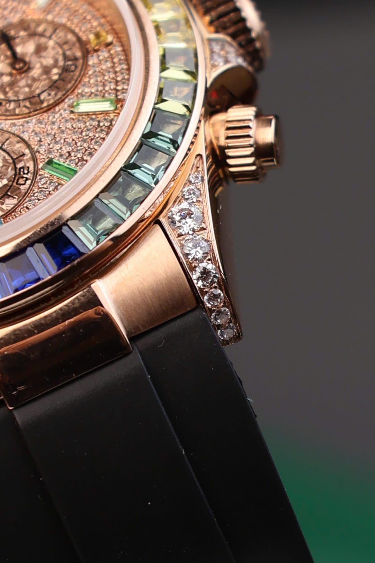 Dong-Ho-Rolex-Daytona-Rainbow-Replica-11-Day-Cao-Su-Nha-May-MS-40mm-13-1