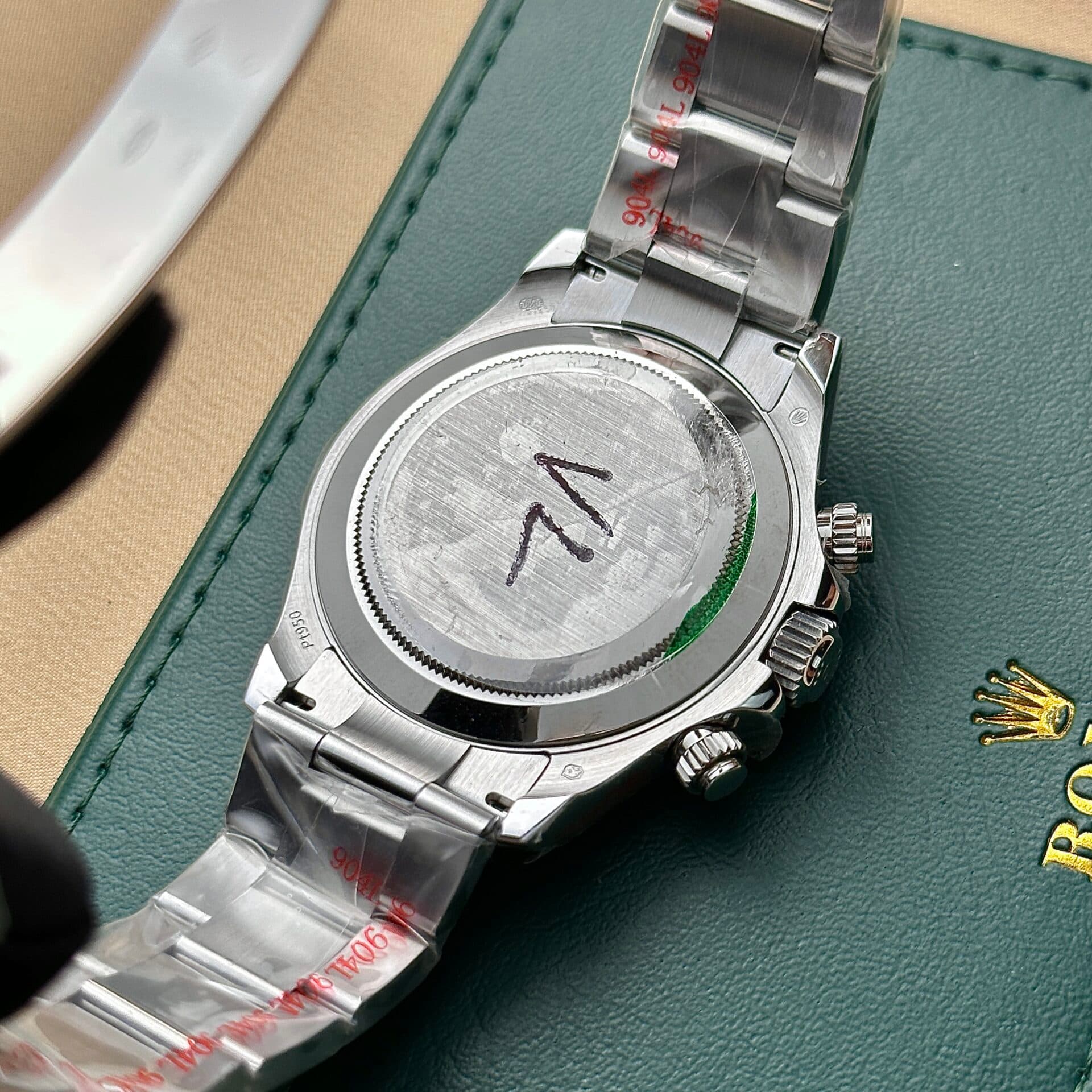 Dong-Ho-Rolex-Daytona-Replica-11-2-1