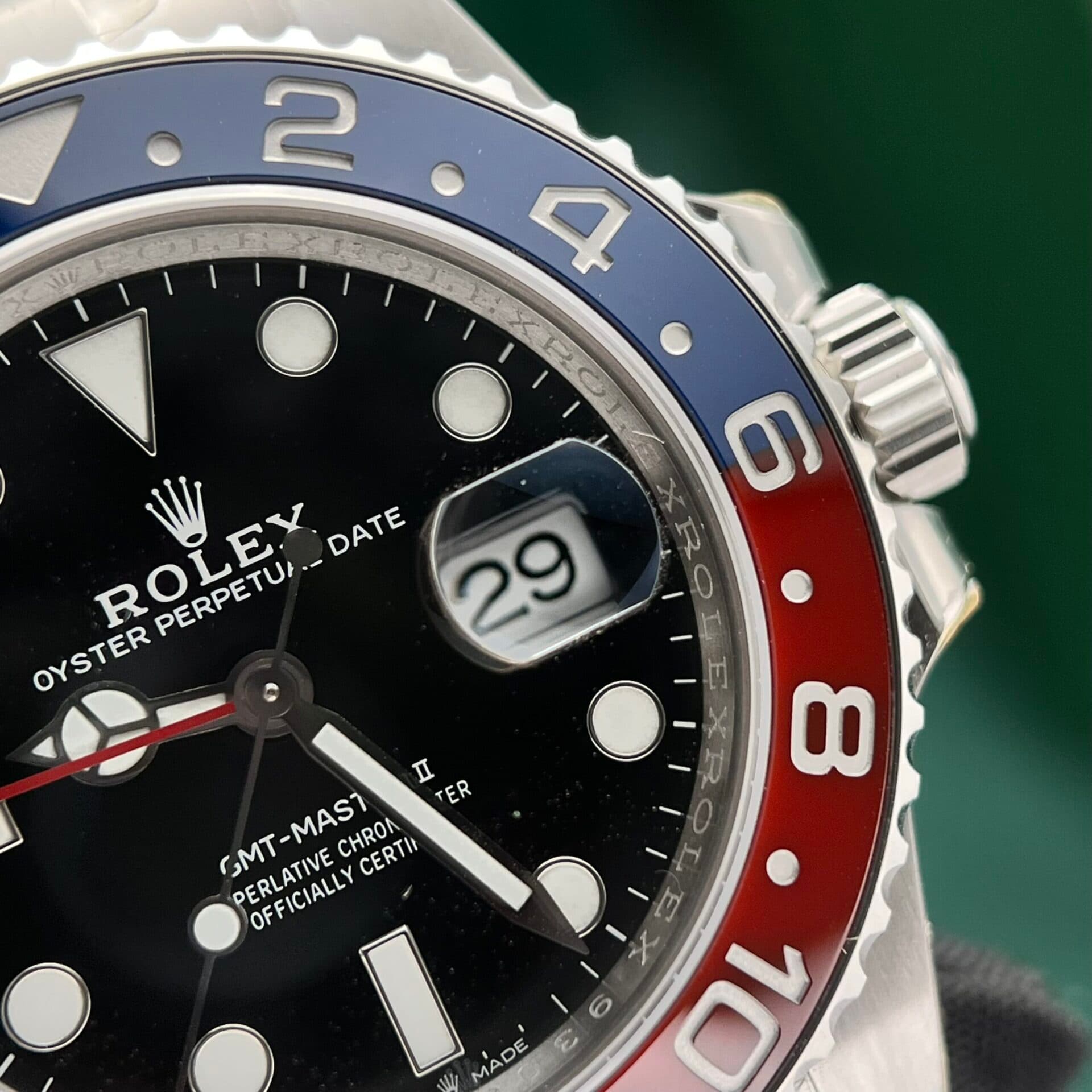 Dong-Ho-Rolex-GMT-Master-II-116719BLRO-Repsi-Replica-11-Clean-40mm-6-scaled-1