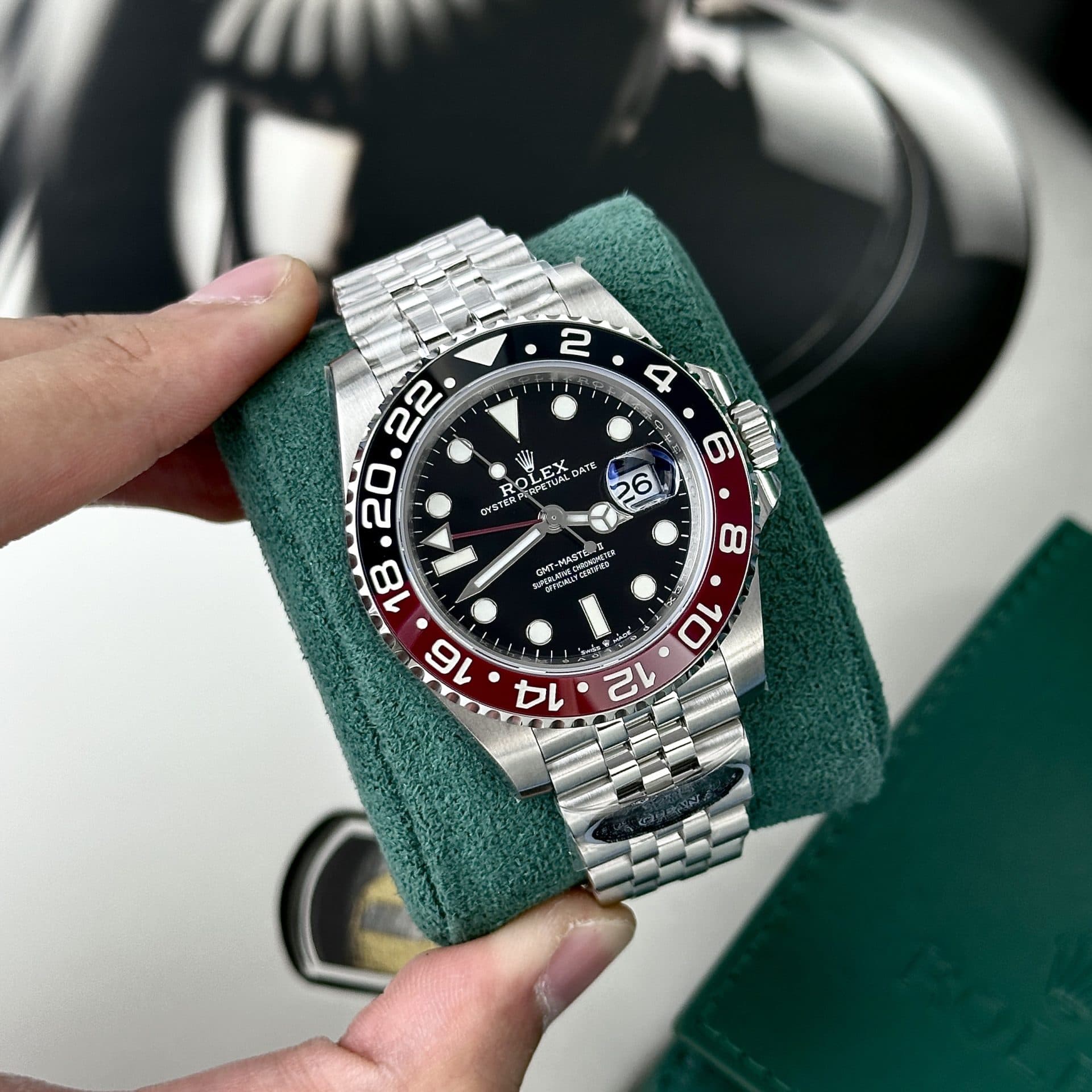 Dong-Ho-Rolex-GMT-Master-II-Coke-Rep-11-Cao-Cap-Nha-May-Clean-40mm-11-1