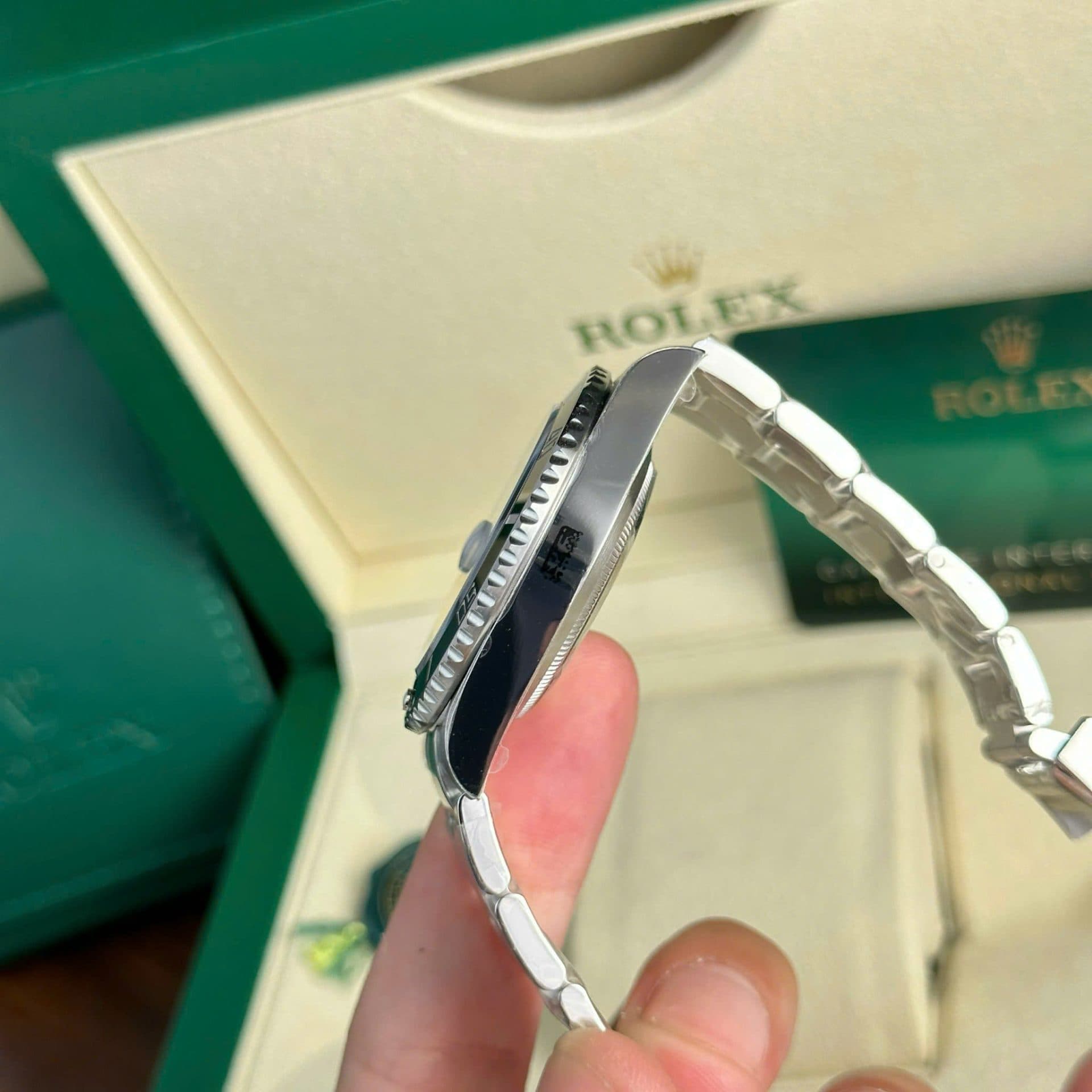 Dong-Ho-Rolex-Nam-Che-Tac-Submariner-126610LN-Mat-Den-Nha-May-VS-41mm-14-1