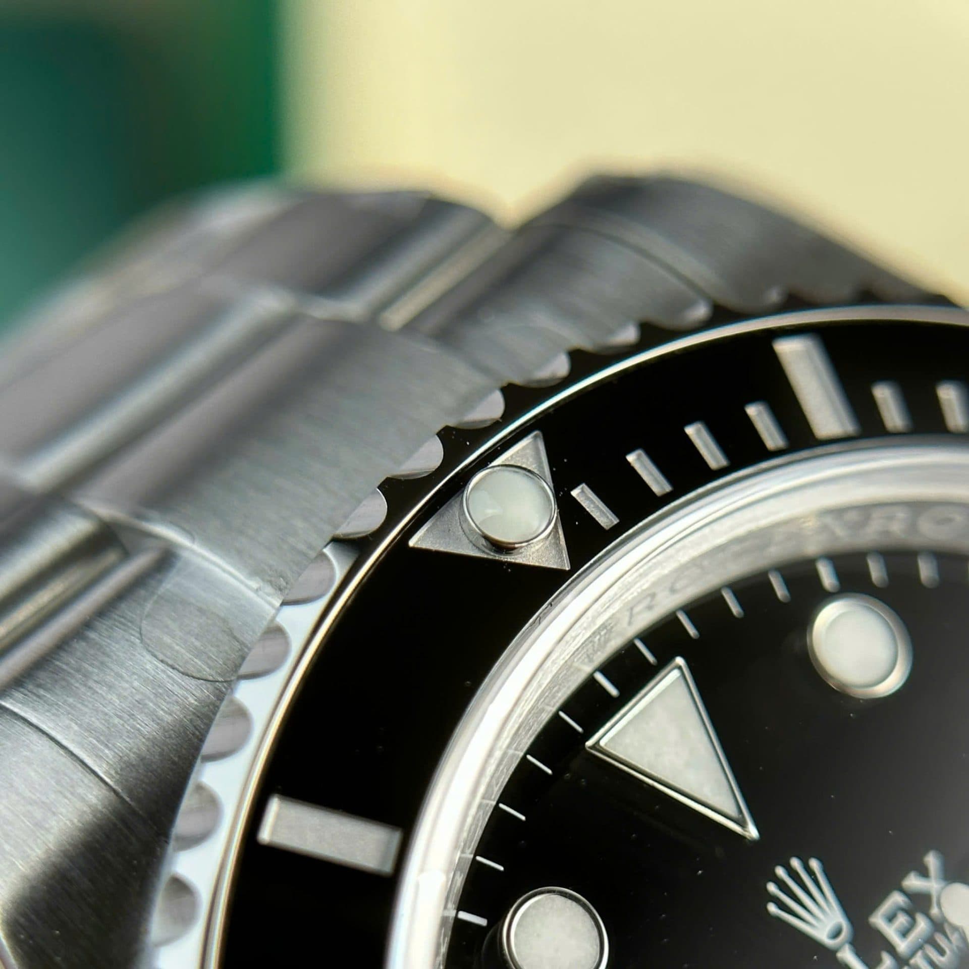 Dong-Ho-Rolex-Nam-Che-Tac-Submariner-126610LN-Mat-Den-Nha-May-VS-41mm-6-1
