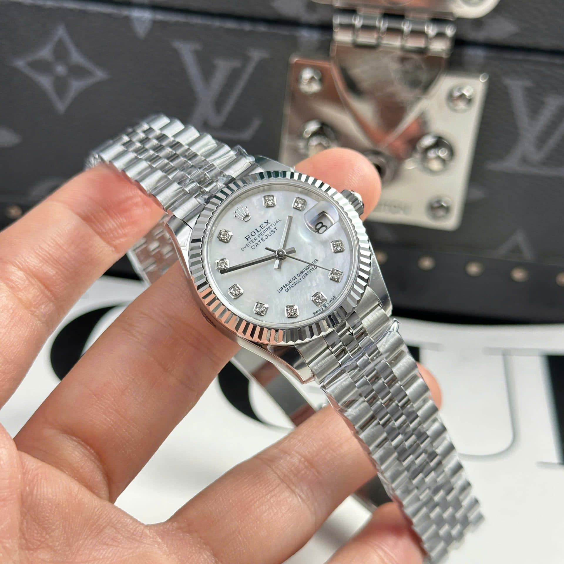 Dong-Ho-Rolex-Nu-Replica-Cao-Cap-DateJust-Mat-MOP-Day-Jubilee-Nha-May-THB-31mm-6-1