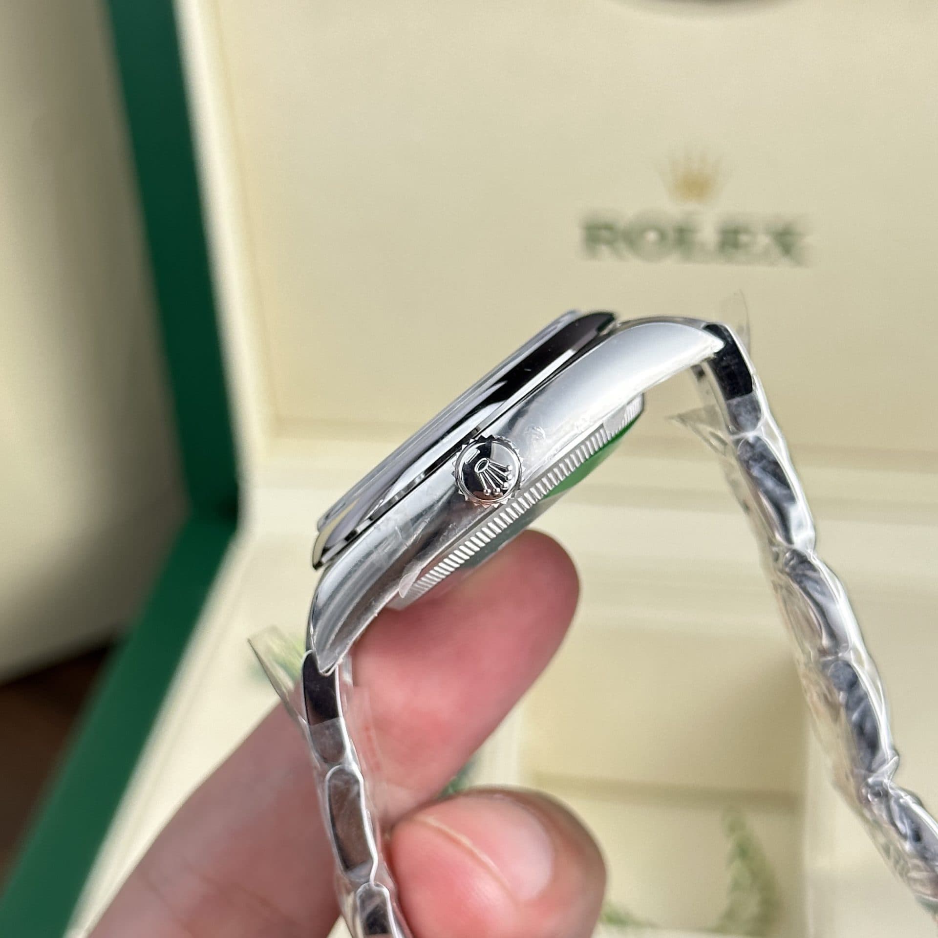 Dong-Ho-Rolex-Oyster-Perpetual-May-Co-2