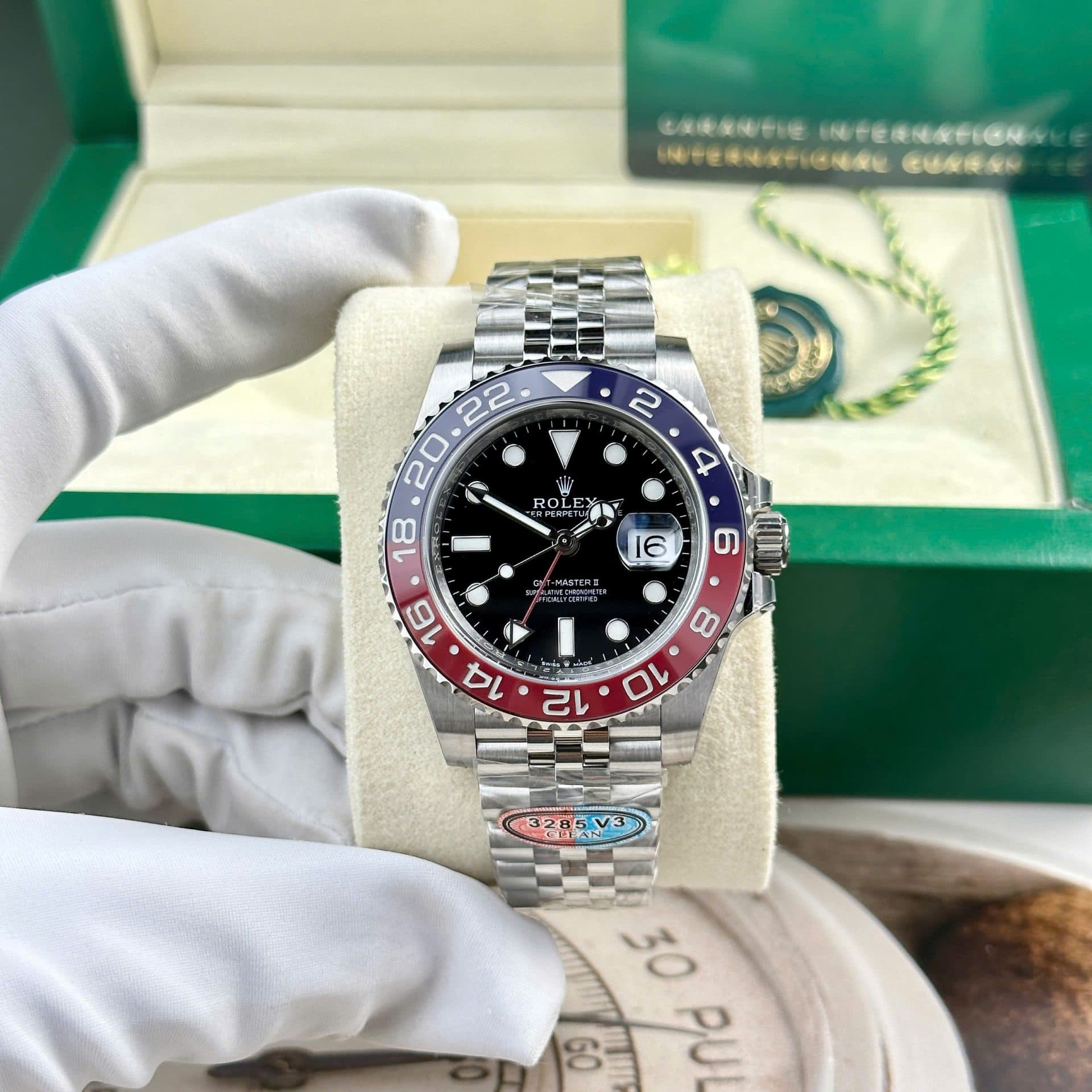 Dong-Ho-Rolex-Pepsi-GMT-Master-II-126710blro-Clean-Factory-V3-40mm-2-1