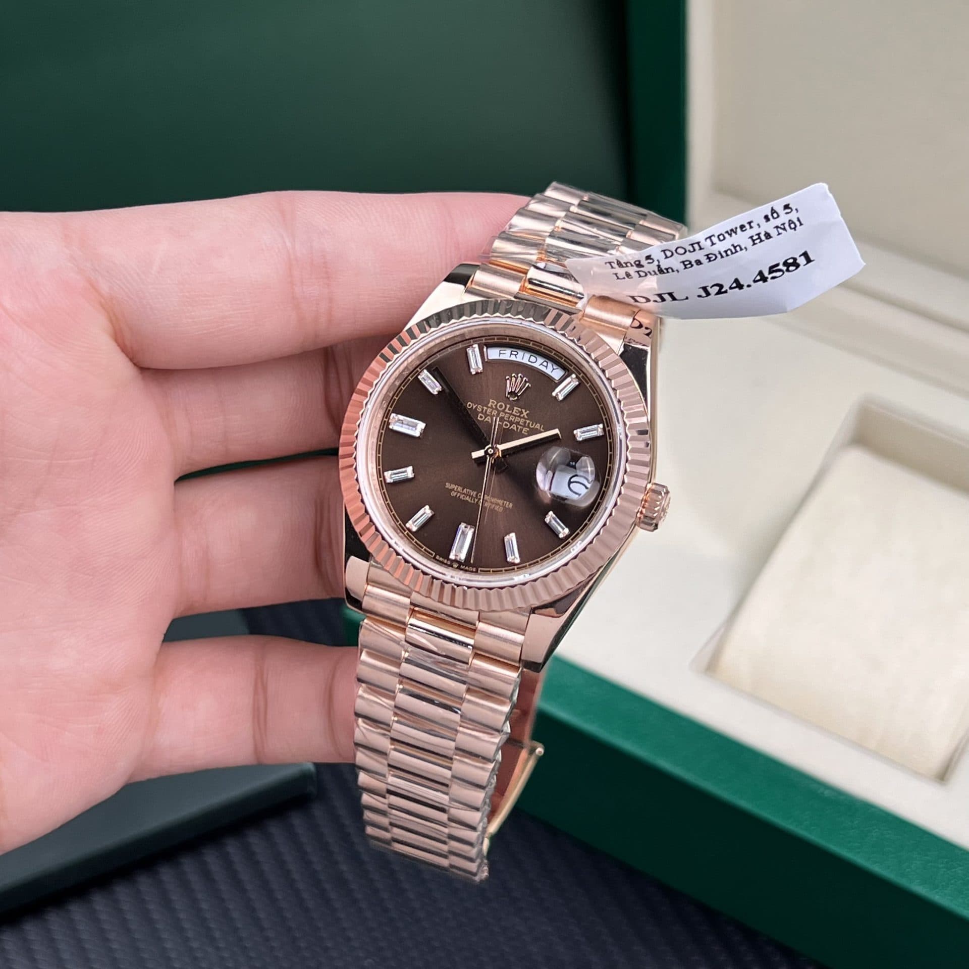 Dong-Ho-Rolex-Rep-11-Day-Date-Coc-So-La-Ma-Boc-Vang-18K-Trong-Luong-175gram-GMF-40mm-1-1