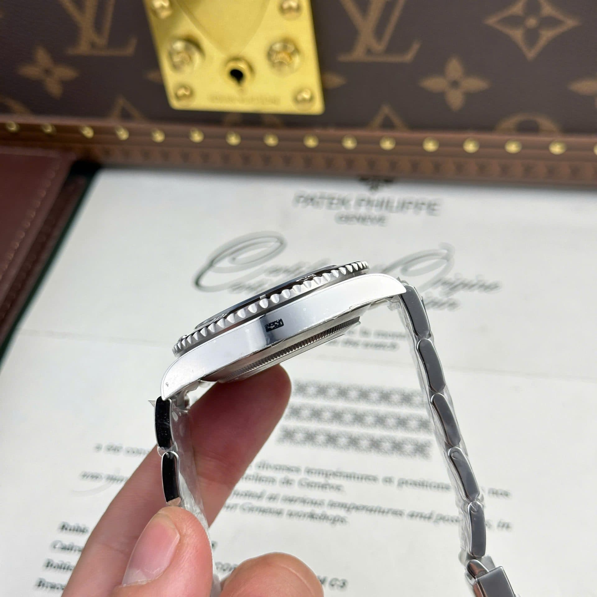 Dong-Ho-Rolex-Replica-11-Submariner-126610LN-Mat-So-Den-Xuong-Clean-41mm-7-1