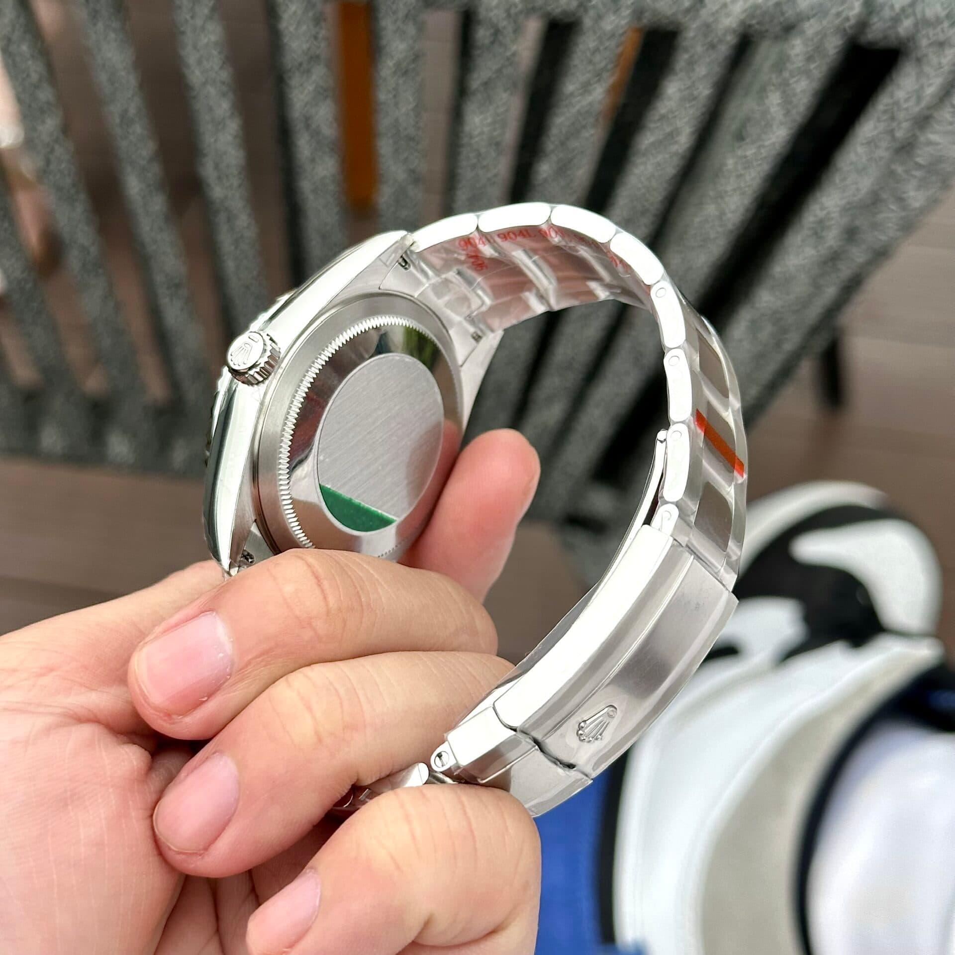 Dong-Ho-Rolex-Sky-Dweller-Sliver-Replica-11-N-Factory-41mm-1-1