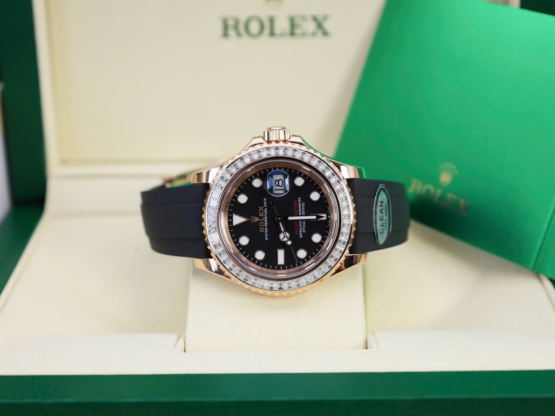 Dong-Ho-Rolex-Yacht-Master-Che-Tac-Boc-Vang-Dinh-Kim-Cuong-Moissanite-Baguette-Hong-Kong-40mm-6-1