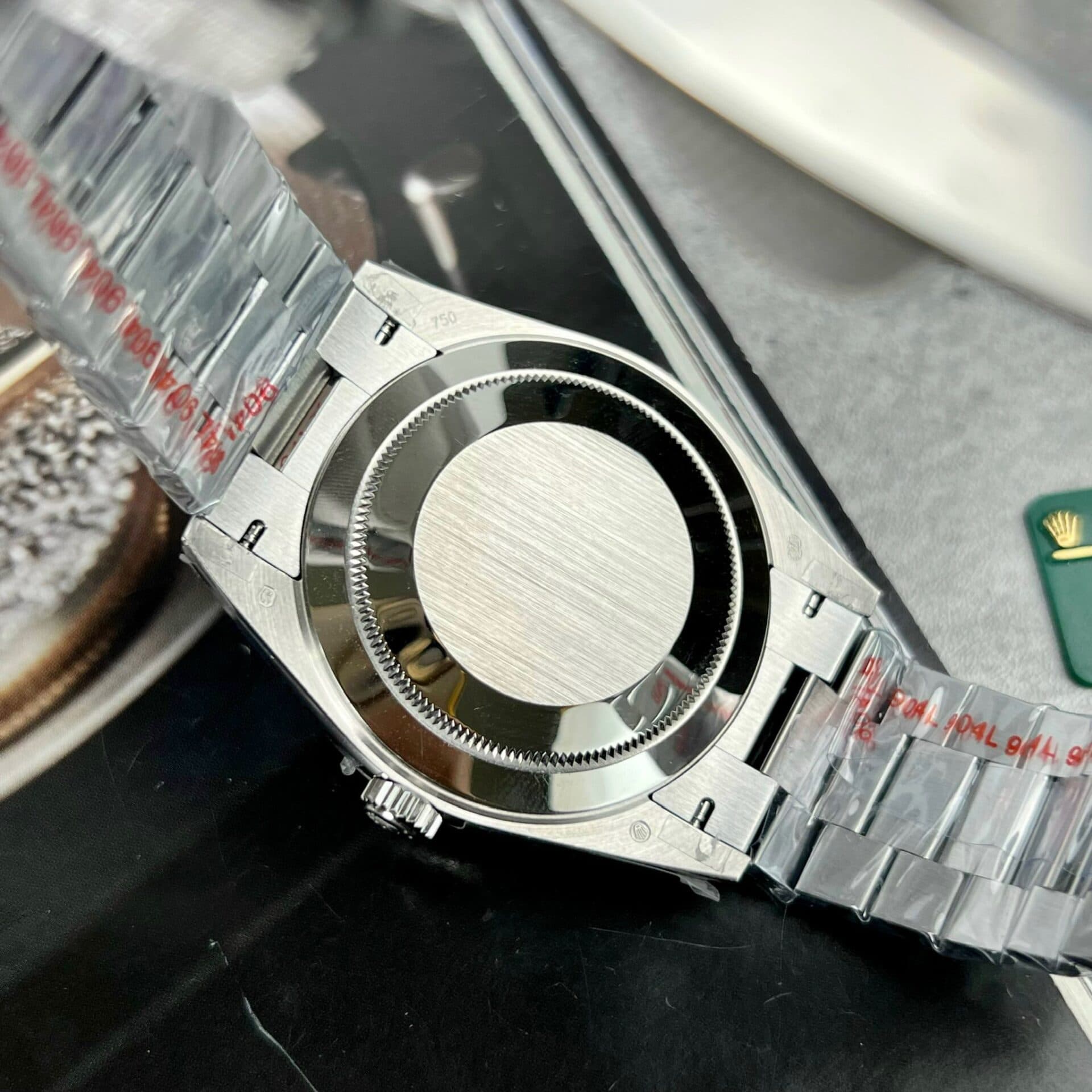 Dong-ho-Rolex-Day-Date-Replica-11-2-2