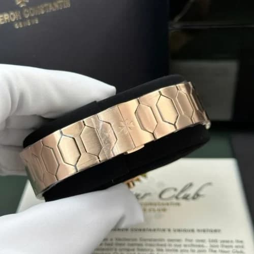 Dong-Ho-Vacheron-Constantin-Historiques-222-Replica-11-Mau-Vang-Hong-Nha-May-8F-37mm-5-768×768-1-500×500-1.webp
