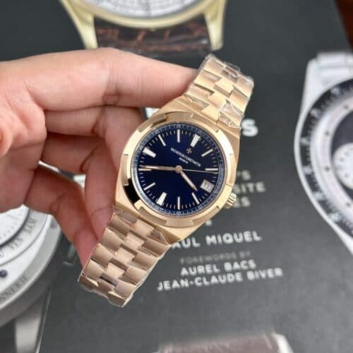 Dong-Ho-Vacheron-Constantin-Overseas-4500V-Rep-11-Mat-Xanh-Blue-PPF-41mm-4-768×768-1-500×500-1.jpg