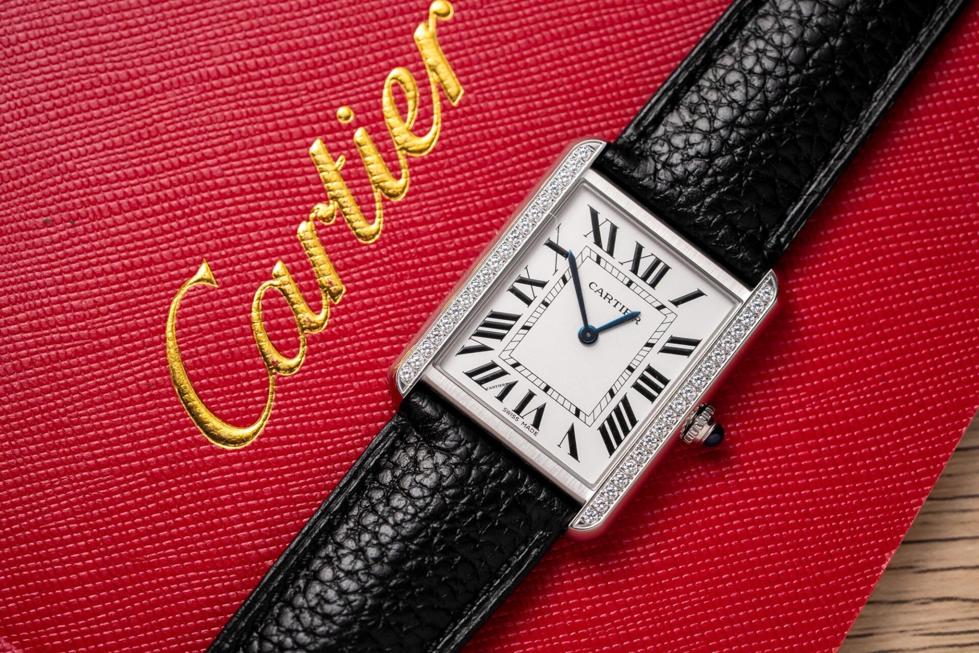 Dong-Ho-Cartier-Tank-Must-W4TA0017-Replica-11-Dinh-Da-33.7x25-2-1
