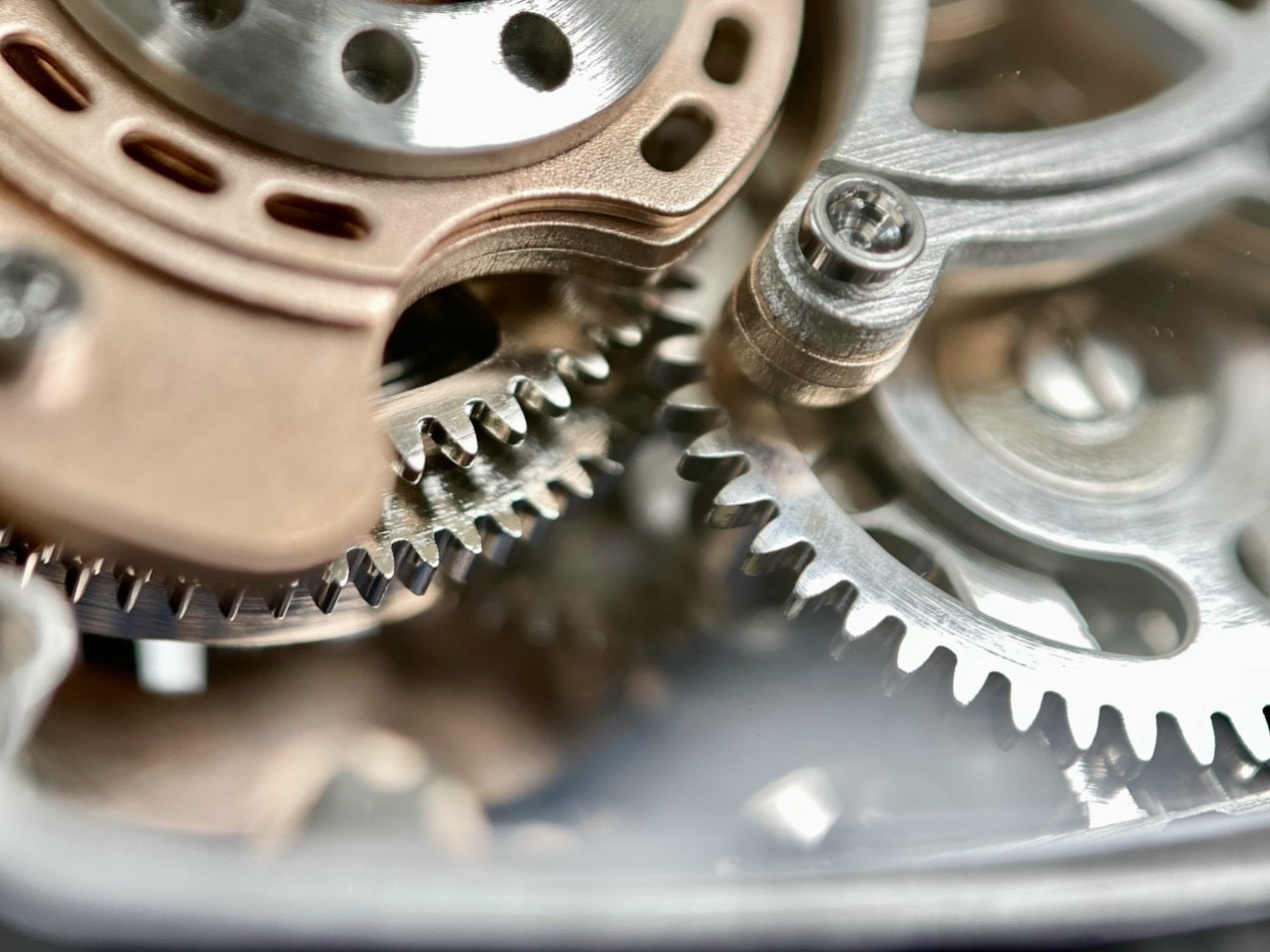 Dong-Ho-Richard-Mille-RM21-01-Aerodyne-Tourbillon-Replica-11-45mm-9-1