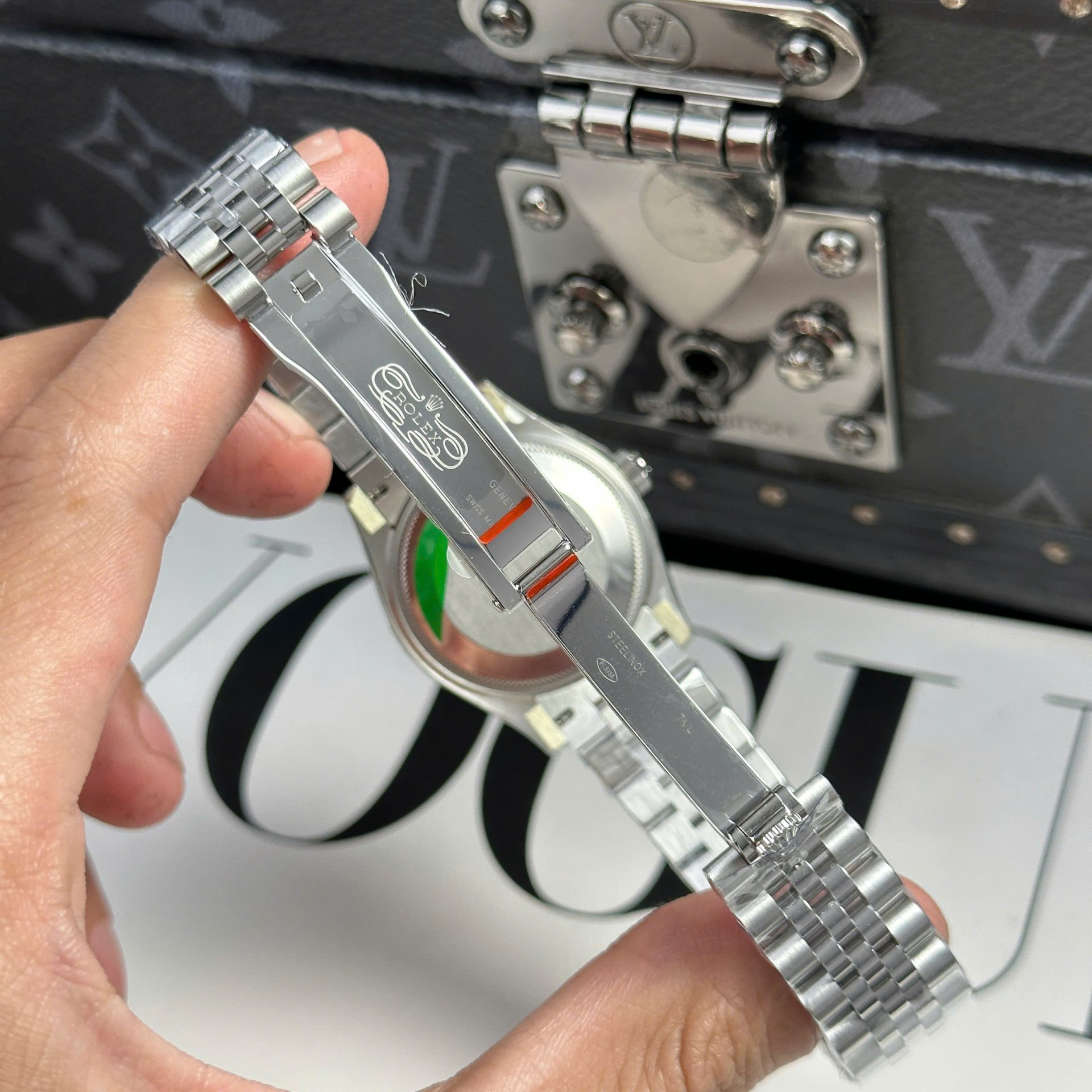 Dong-Ho-Nu-Rolex-DateJust-Replica-11-Day-Jubilee-1