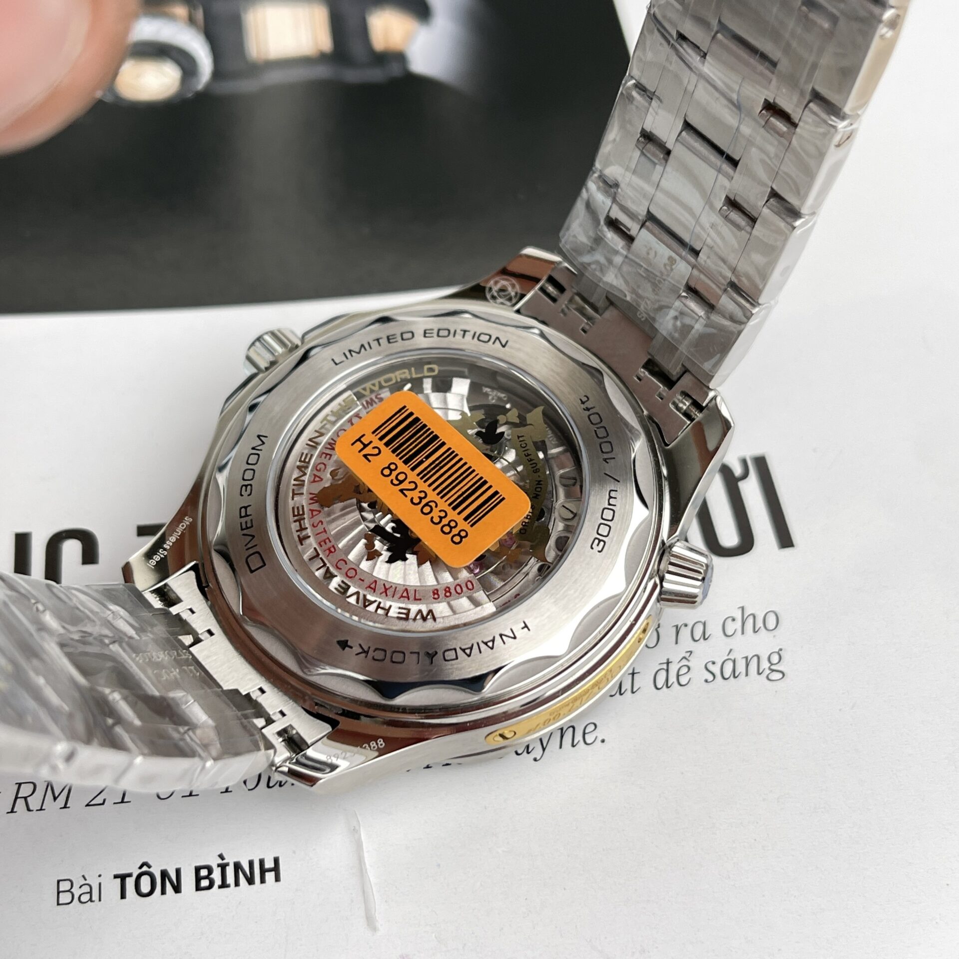 Dong-Ho-Omega-Seamaster-James-Bond-007-Nha-May-VS-42mm-7-1